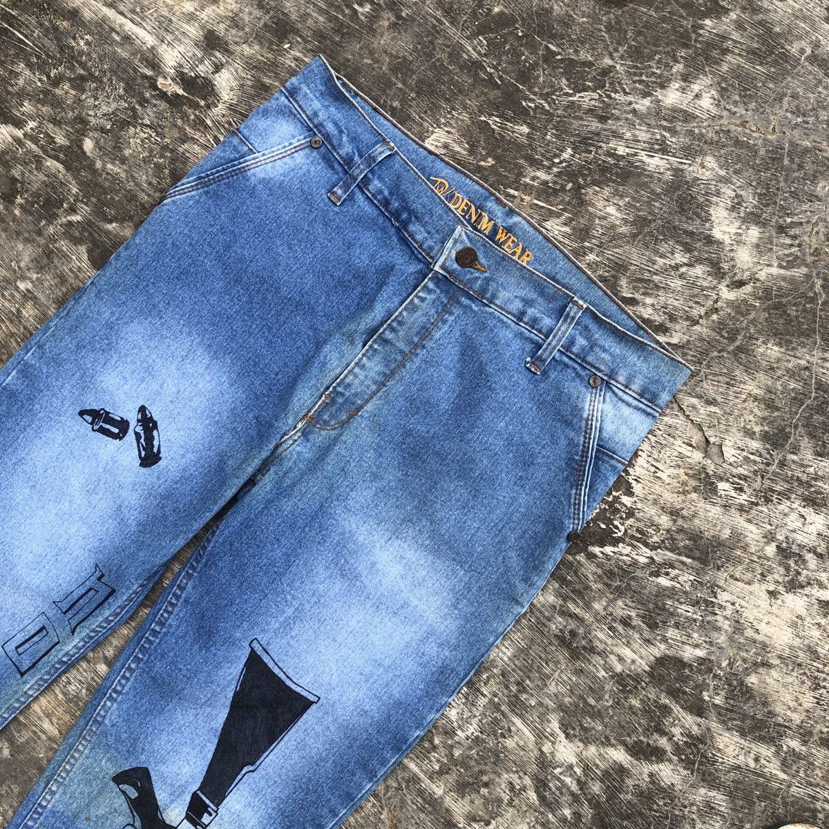 Other Jeans Haindpainted custom “No Fear” Size US 30 / EU 46 - 3 Thumbnail