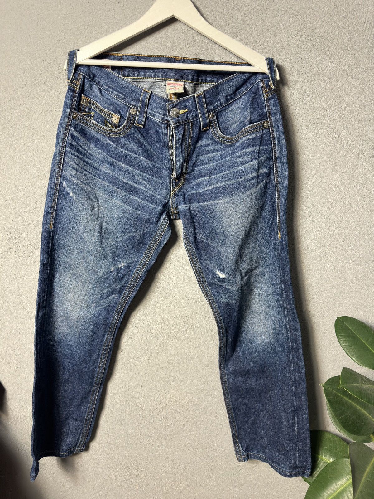 True Religion True Religion Distressed Jeans Size US 33 - 1 Thumbnail