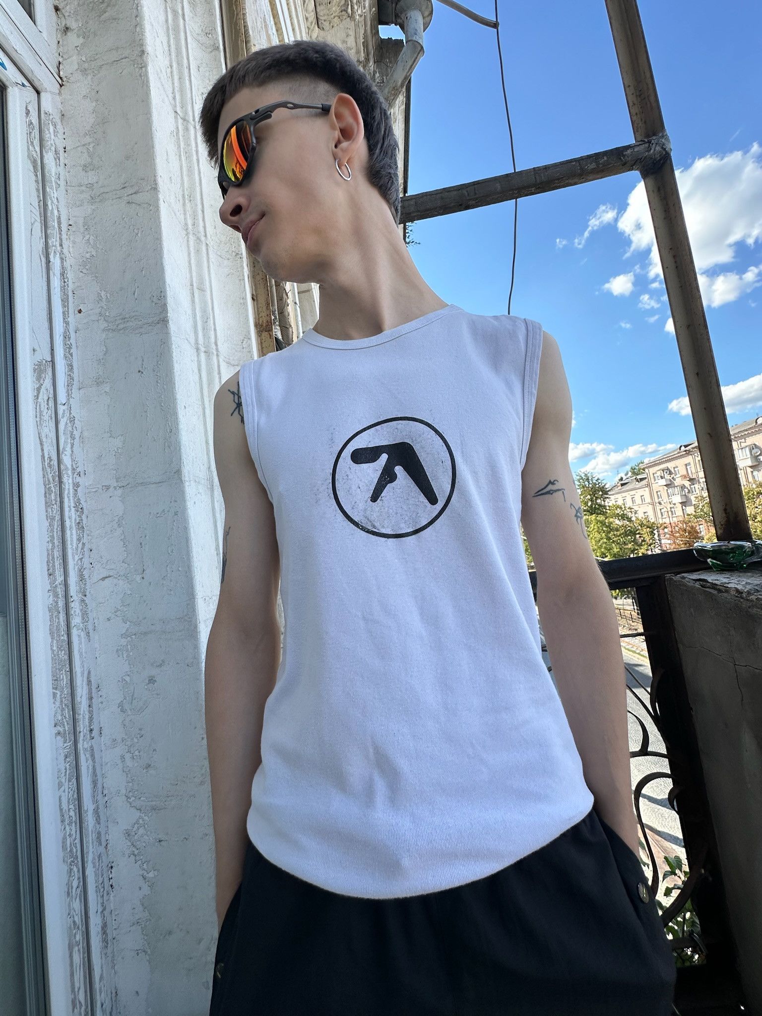 Apex Vintage APHEX TWIN Logo Scratching Tank Tops Size US L / EU 52-54 / 3 - 6 Thumbnail