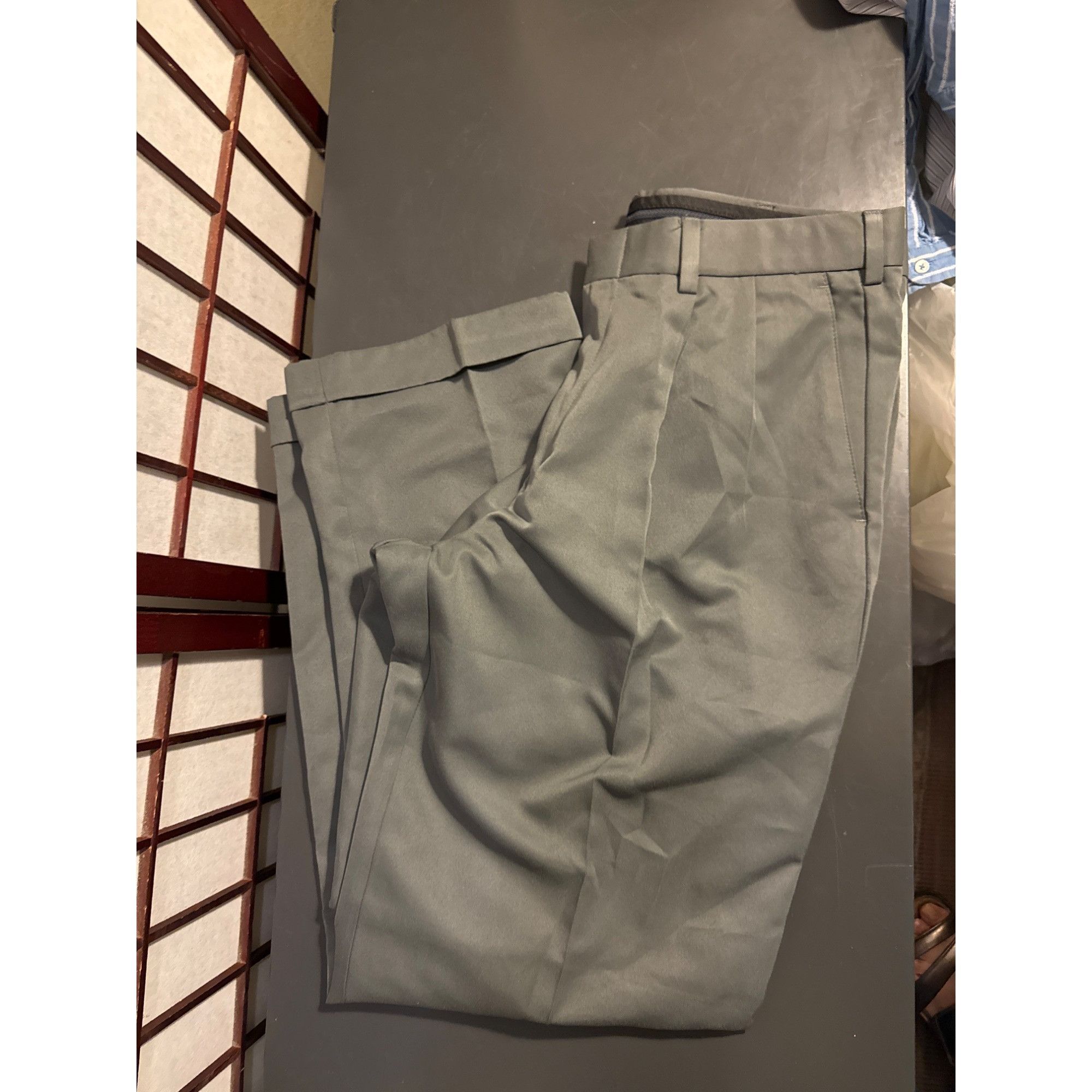 Dockers Dockers Men's Microfiber Polyester Pants W33 L32 Gray Size US 33 - 6 Thumbnail