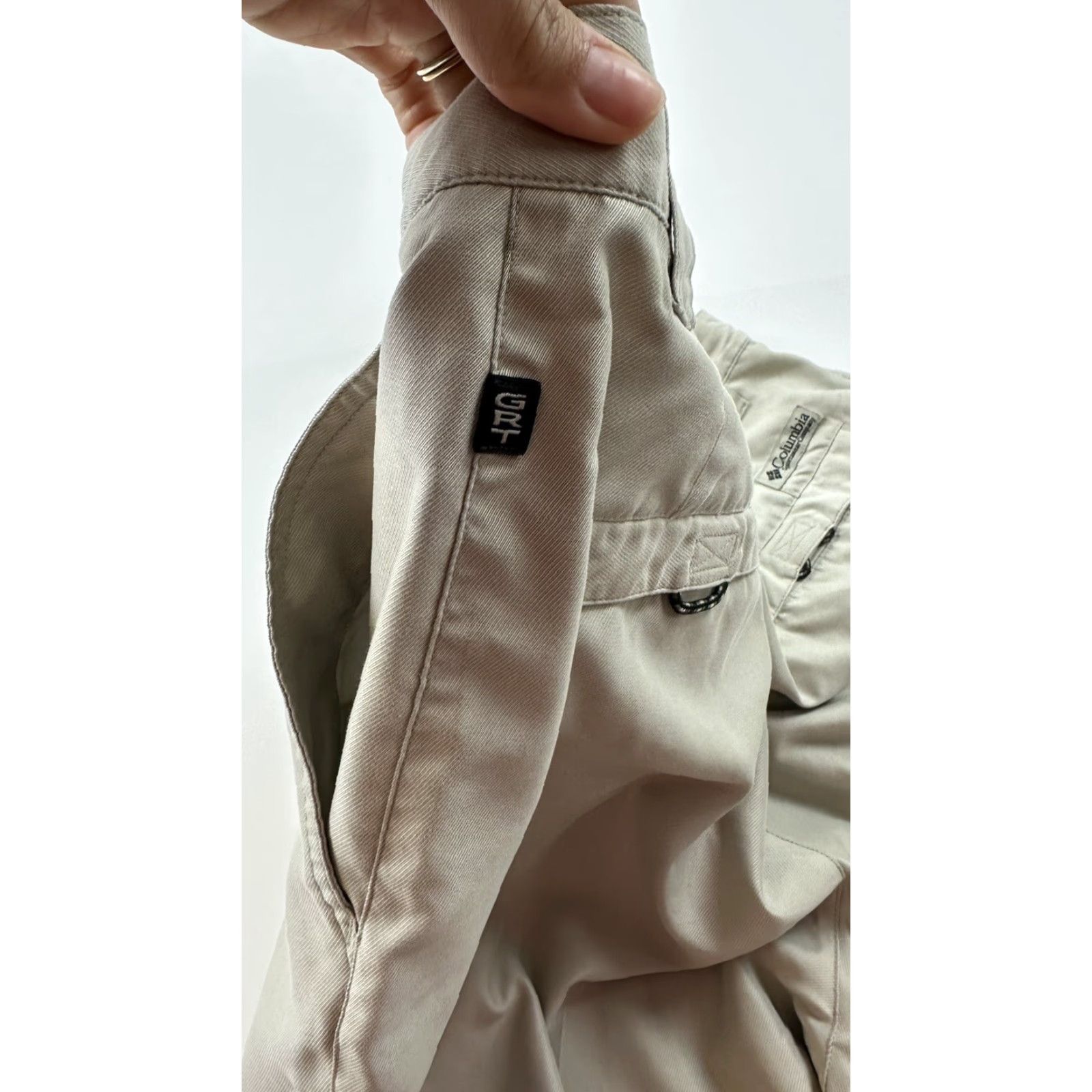 Vintage VINTAGE Columbia GRT Pants Men 35 x 28 Khaki Lightweight Pleated Golf Fishing Size US 35 - 5 Thumbnail