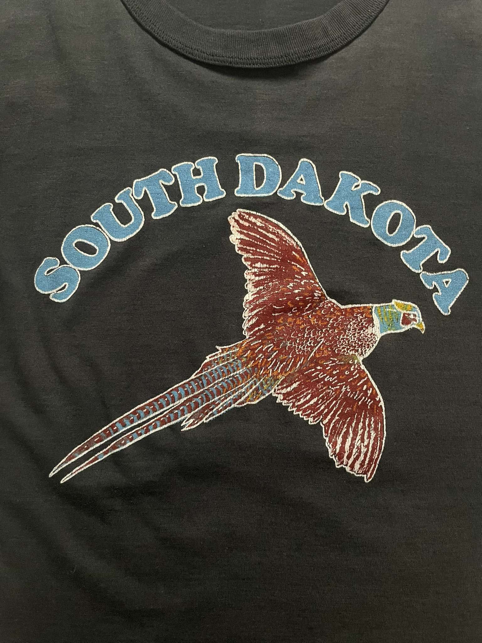 Vintage Vintage 1980s South Dakota T Shirt Size US S / EU 44-46 / 1 - 2 Thumbnail