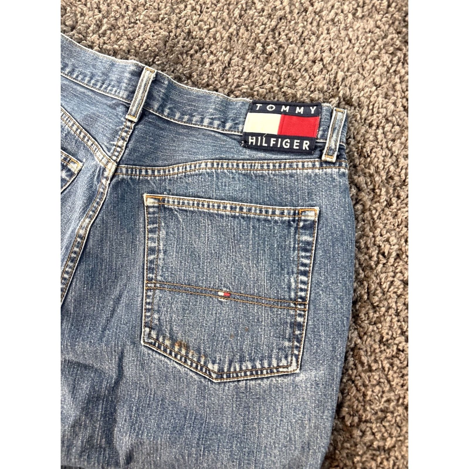 Tommy Hilfiger VINTAGE Tommy Hilfiger Mens Pants Denim 34x29 Blue Embroidered Big Flag Logo Relaxed Straight 90s Baggy Hip Hop Wide Inseam 29 Pockets Mens Size US 34 / EU 50 - 3 Thumbnail