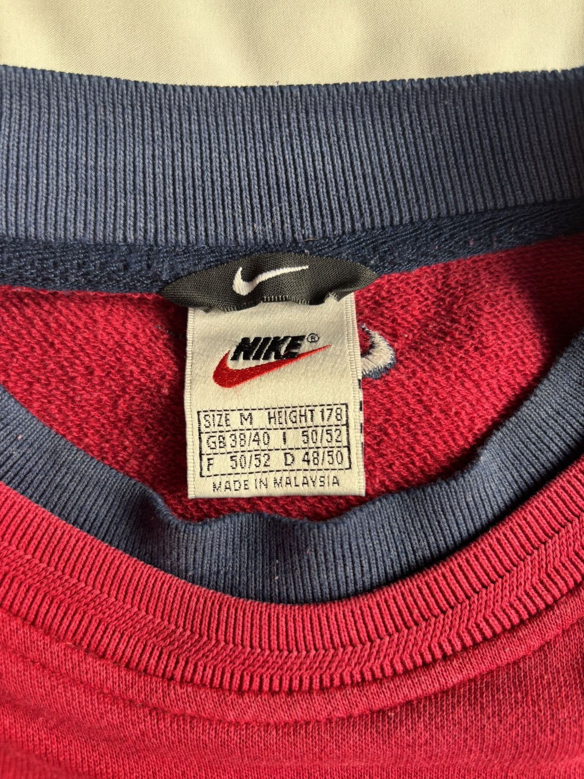 Nike Nike Red Crewneck Sweatshirt US M Size US M / EU 48-50 / 2 - 3 Thumbnail