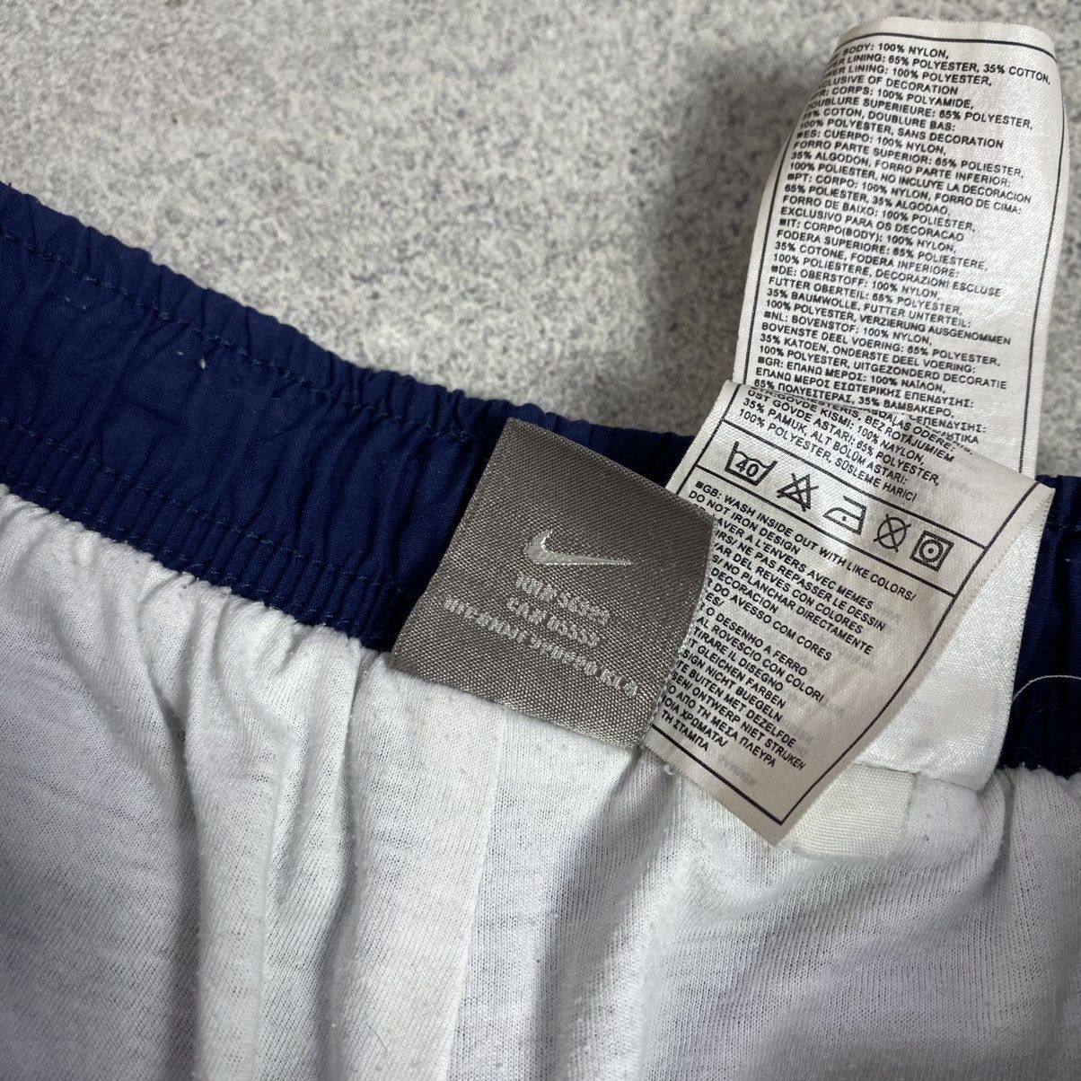 Nike Y2K Vintage Nike Track Pants Size US 34 / EU 50 - 6 Thumbnail
