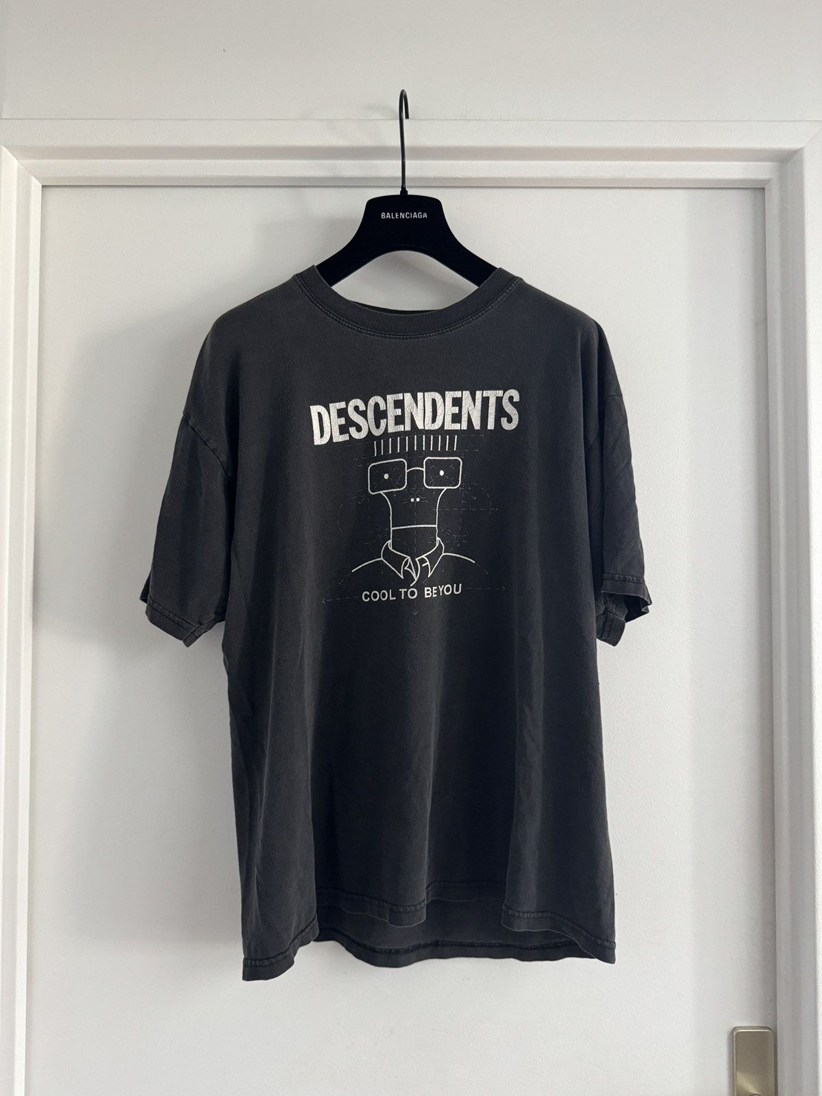 Band Tees *RARE* 2004 Y2K 00s DESCENDENTS COOL TO BE YOU TOUR Size US L / EU 52-54 / 3 - 1 Thumbnail