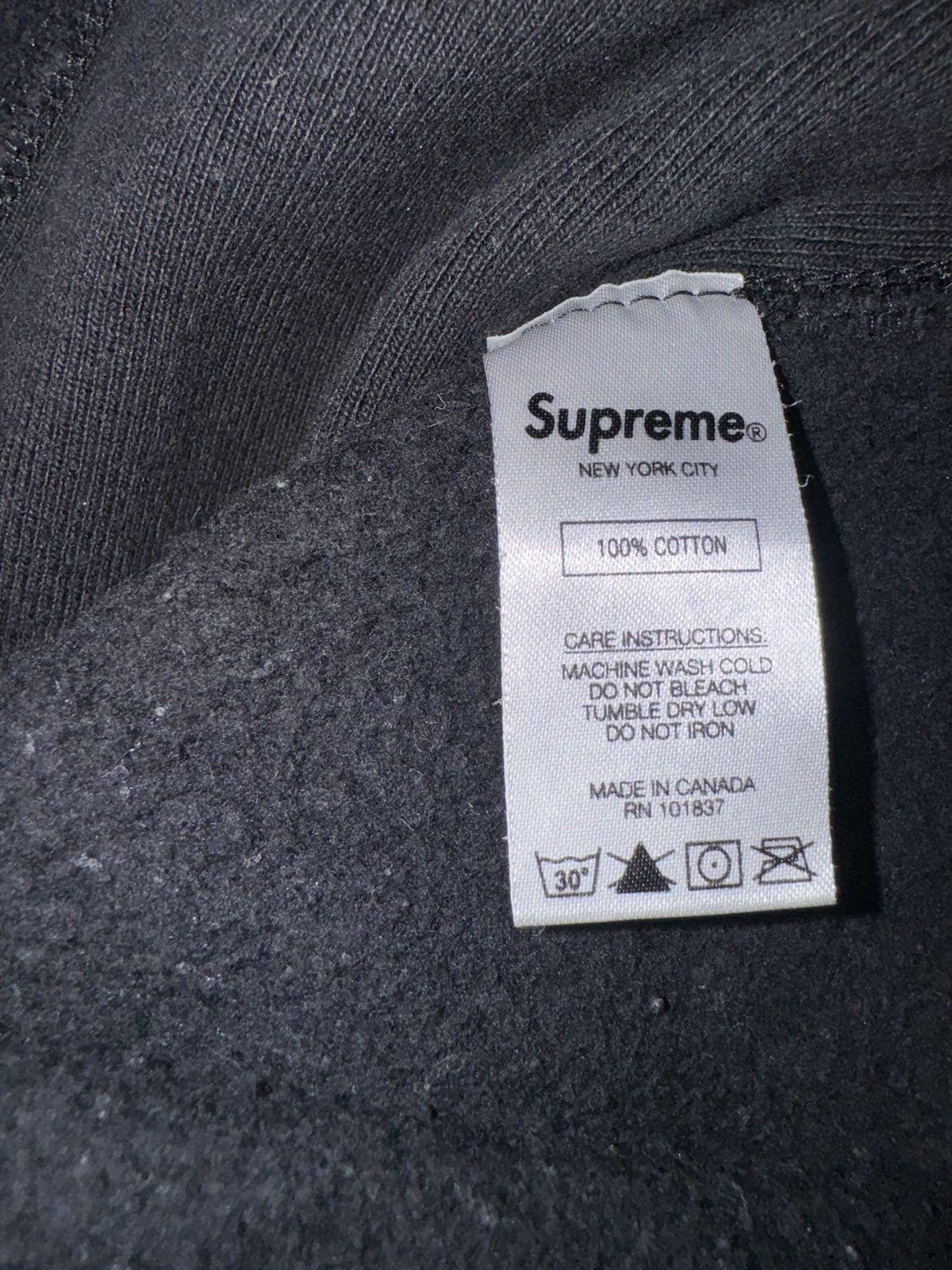 Supreme Supreme Cross Bogo Size US L / EU 52-54 / 3 - 4 Thumbnail