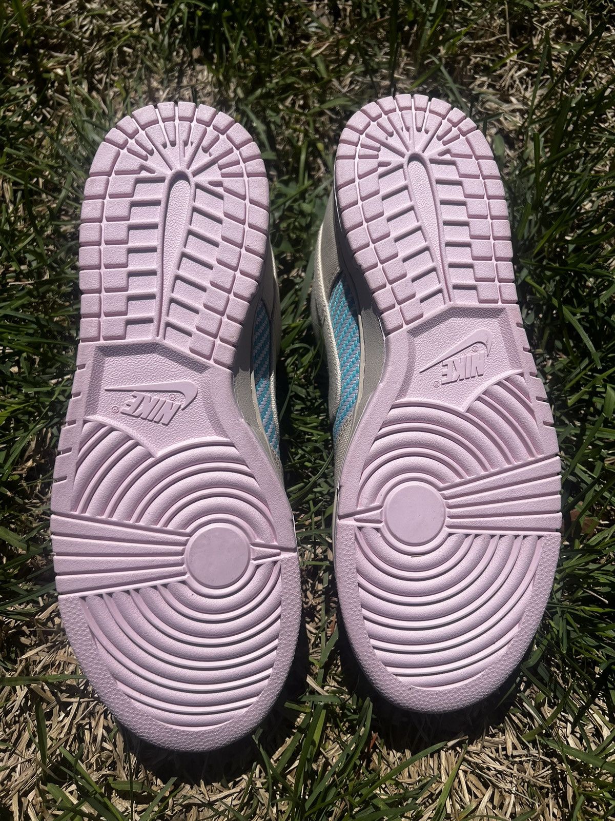 Nike NEW Nike Dunk Low Heat Wave SIze 11 Mens Pink shoes Size US 11 / EU 44 - 11 Thumbnail