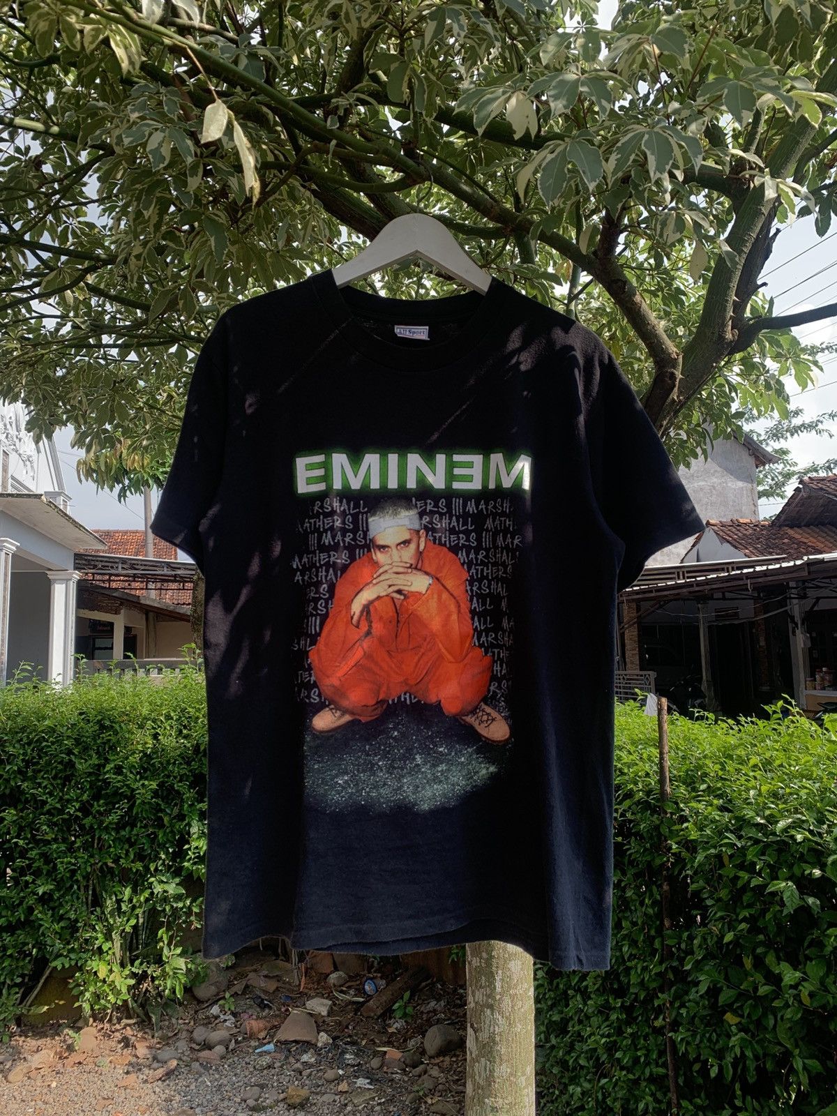 Rap Tees 🧨RARE🧨 Vintage Eminem Criminal Fall 2000 Rap Tee Tshirt Size US M / EU 48-50 / 2 - 1 Thumbnail