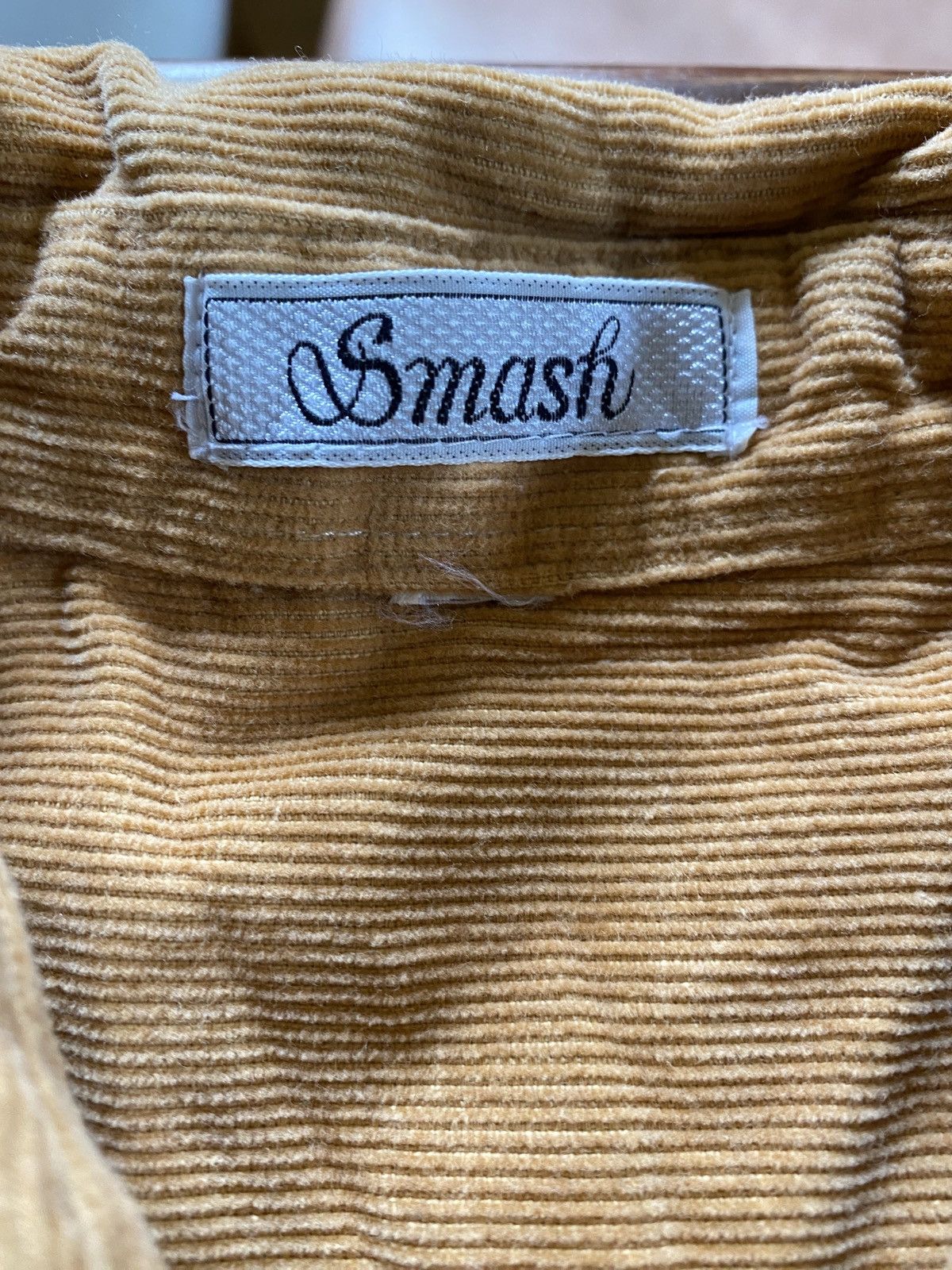Vintage Vintage 80’s Smash Tan Camel Corduroy Button Up Shirt Size US XL / EU 56 / 4 - 6 Thumbnail