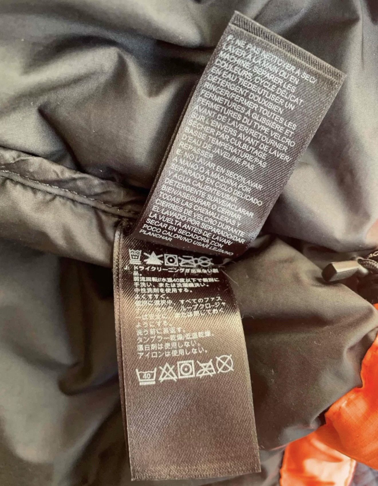 Supreme × The North Face Supreme tnf the north face leaves orange nuptse Jacket Size US M / EU 48-50 / 2 - 9 Thumbnail