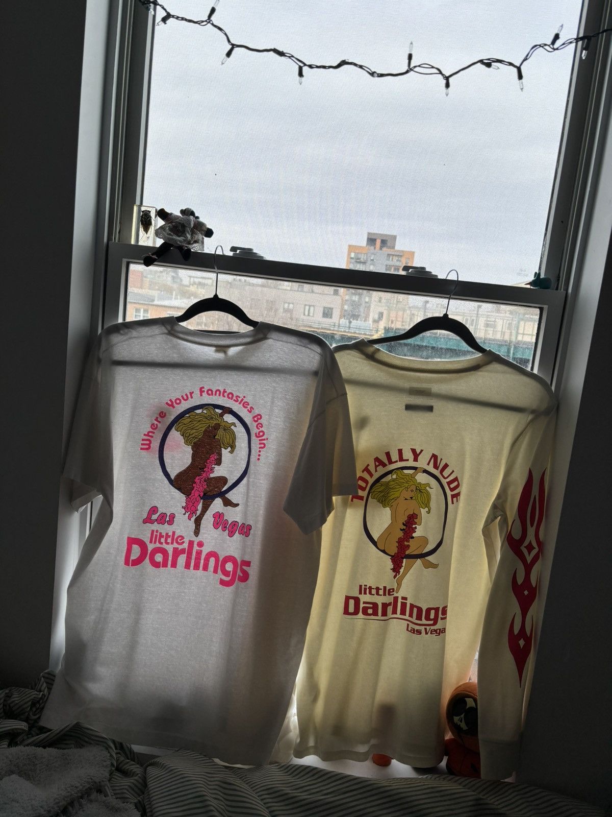 Vintage 90s little darlings strip club t shirt Size US XL / EU 56 / 4 - 3 Thumbnail