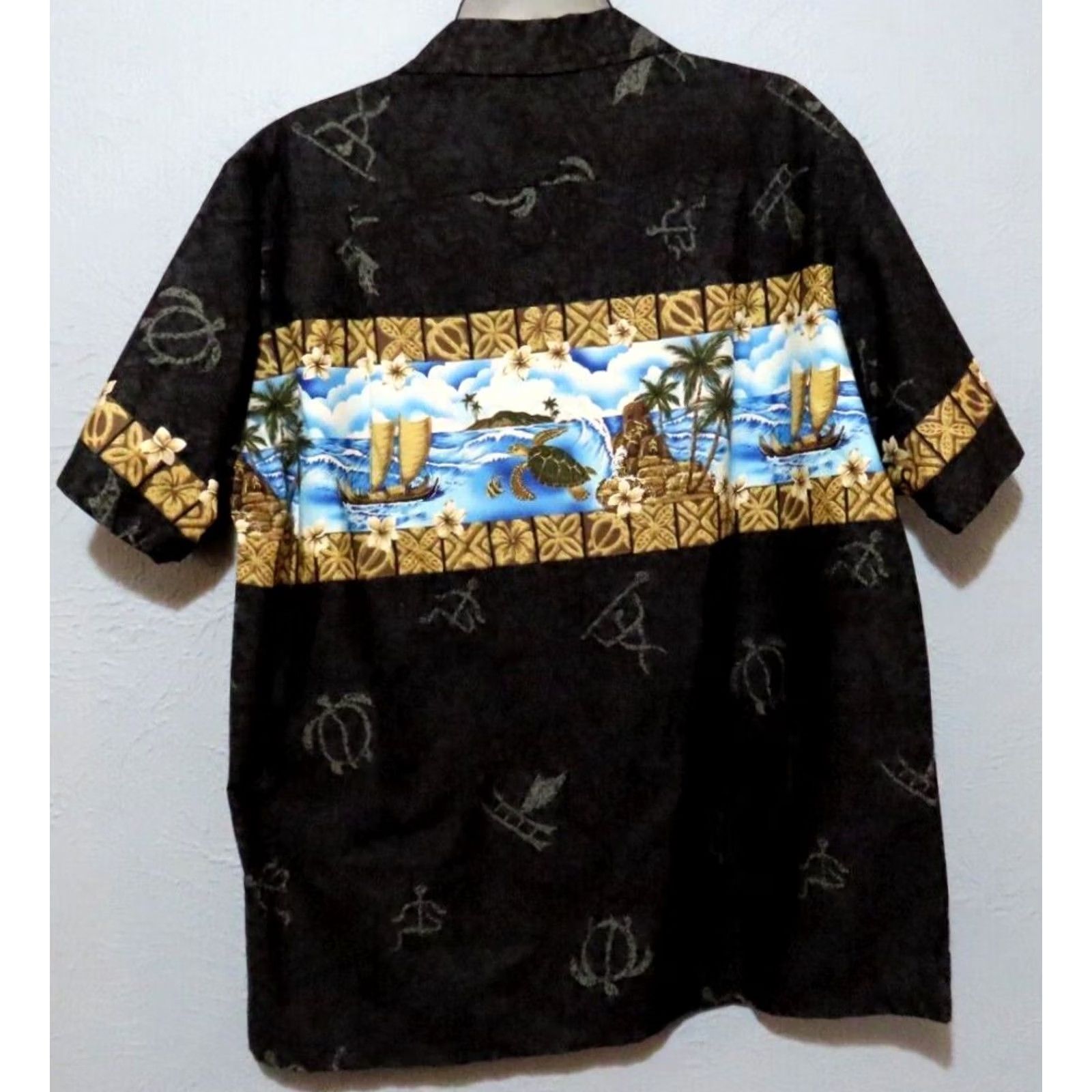 Vintage Hawaiian Reserve Collection Mens Large Sea Scene Turtle Short Sleeve Button-Up Shirt NWOT Size US L / EU 52-54 / 3 - 4 Thumbnail