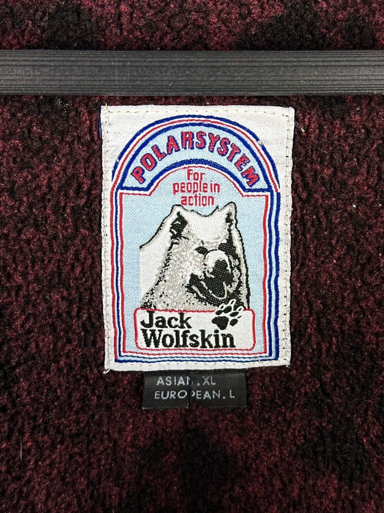 Jack Wolfskin Vintage 90’s Jack Wolfskin All Over Print Fleece Pullover Size US L / EU 52-54 / 3 - 11 Thumbnail