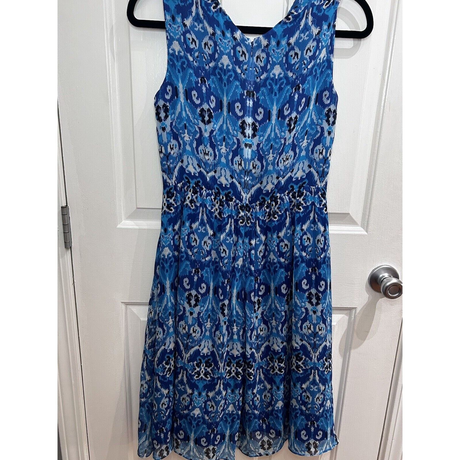 Brooks Brothers Brooks Brothers Sleevles Silk Dress Size 2 Blue,black,white Size XS / US 0-2 / IT 36-38 - 2 Thumbnail