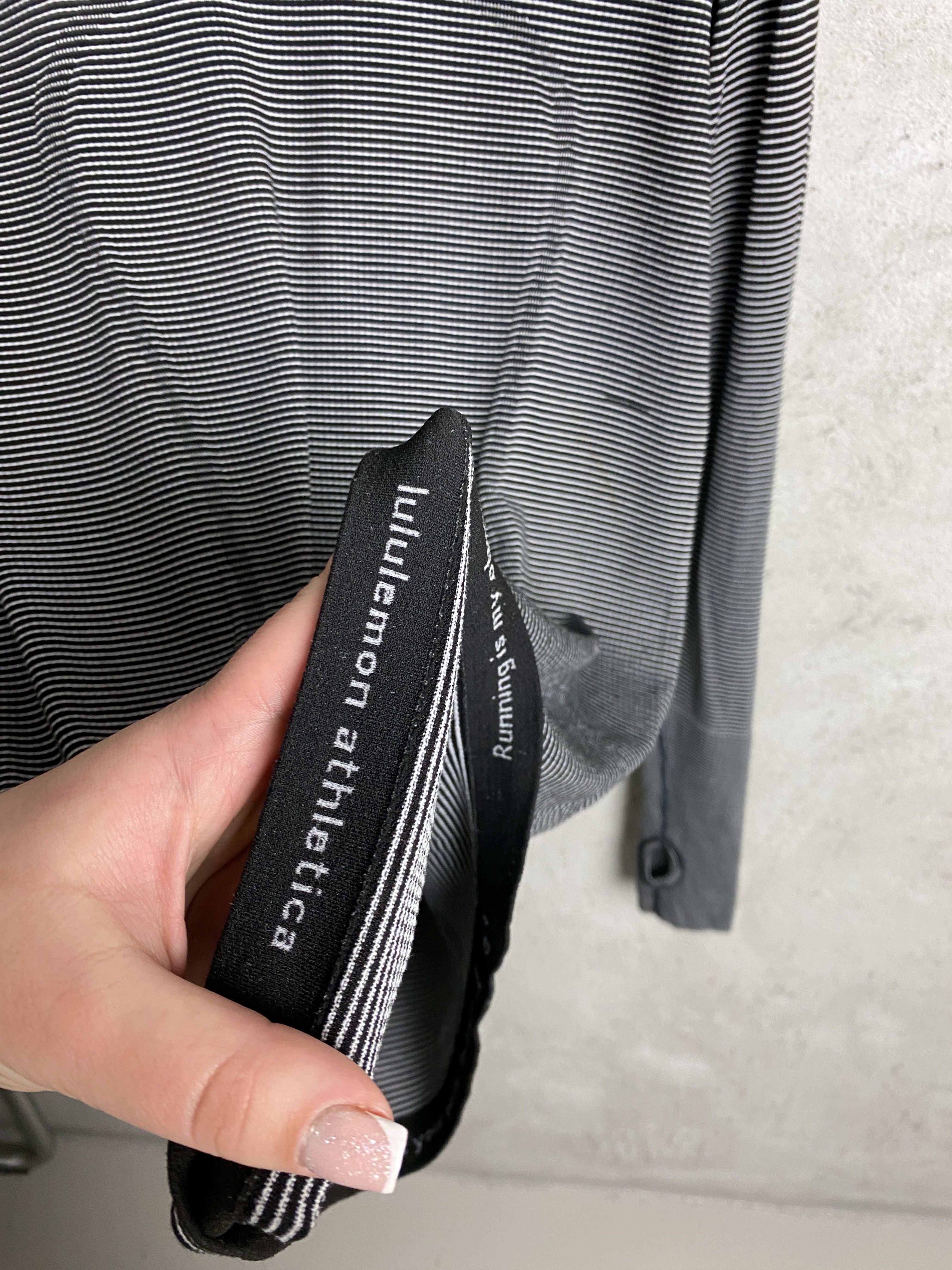 Lululemon Lululemon Swiftly Tech long sleeve t-shirt striped yoga gym Size M / US 6-8 / IT 42-44 - 4 Thumbnail