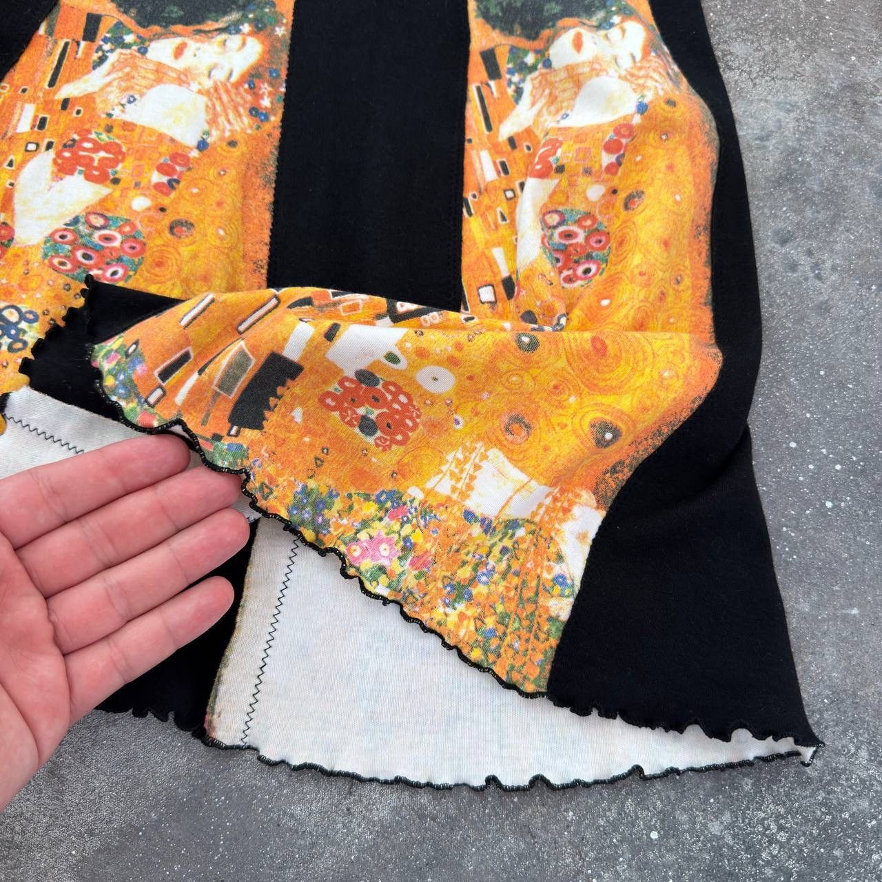 20471120 × Japanese Brand Vintage Art Printed Y2K A-Line Skirt Size 28" / US 6 / IT 42 - 7 Thumbnail