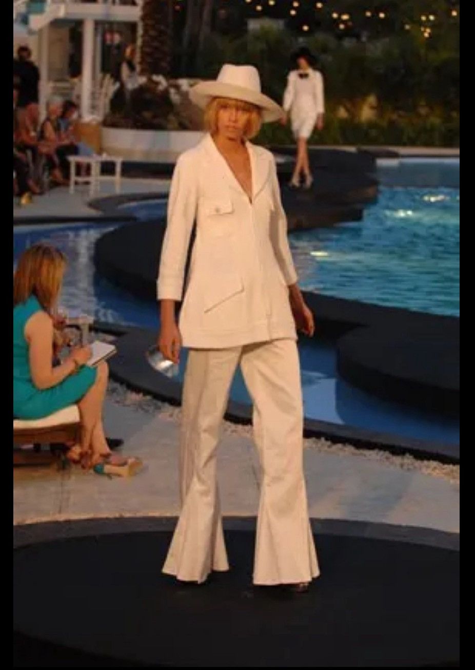 Chanel Chanel “Sample” Resort 09 Flared Rayon Pants Size 26" / US 2 / IT 38 - 3 Thumbnail
