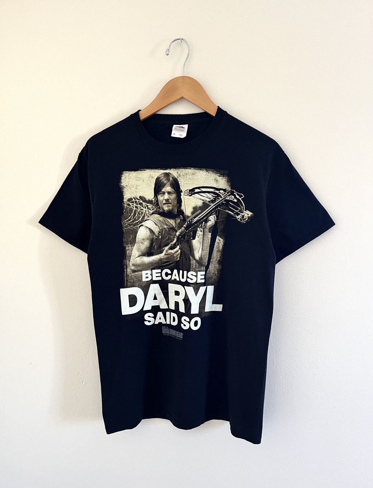 Vintage © 2014 AMC The Walking Dead “Daryl Dixon” Promo T-Shirt Size US M / EU 48-50 / 2 - 1 Thumbnail