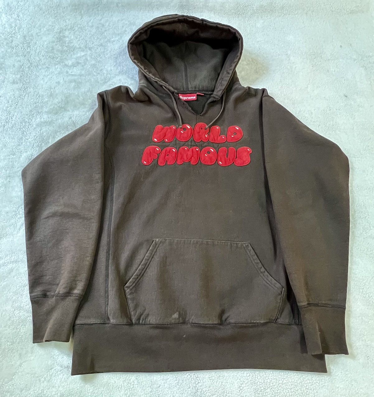 Supreme Supreme World Famous Bubble Letters Hoodie (2003) | Grailed