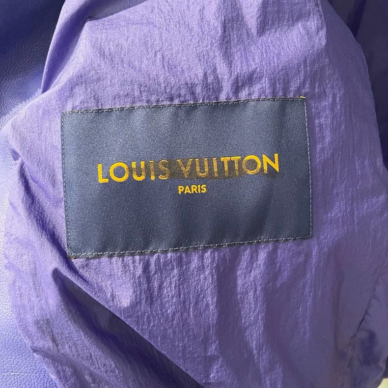 Louis Vuitton LOUIS VUITTON Purple logo print hooded leather jacket Size US L / EU 52-54 / 3 - 4 Thumbnail