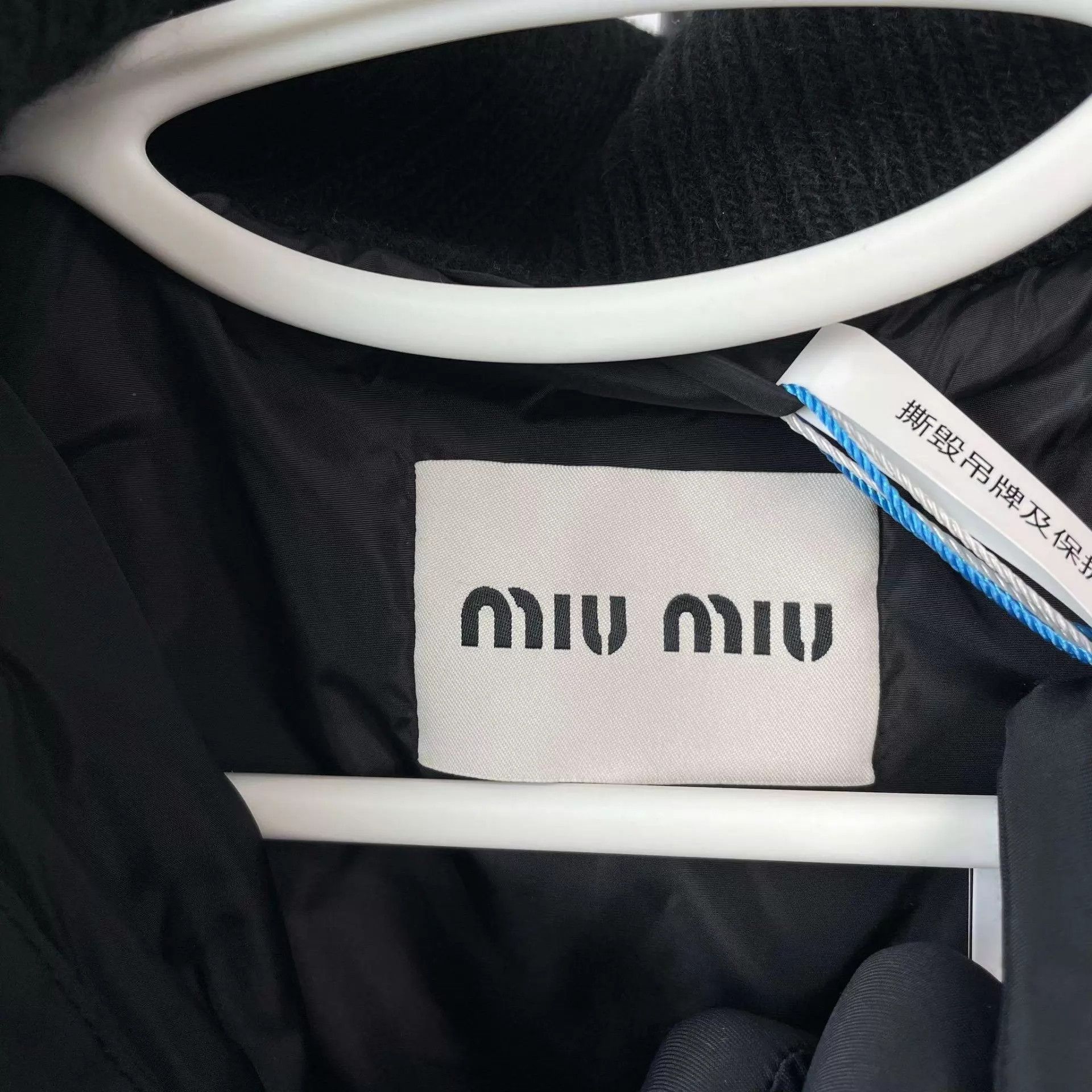 Miu Miu Miu Miu short down jacket women's black size 40 Size S / US 4 / IT 40 - 4 Thumbnail