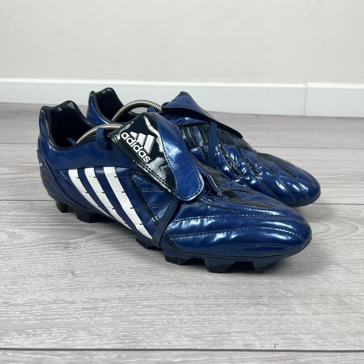 Adidas × Vintage Adidas questra vintage 1995 soccer football boots