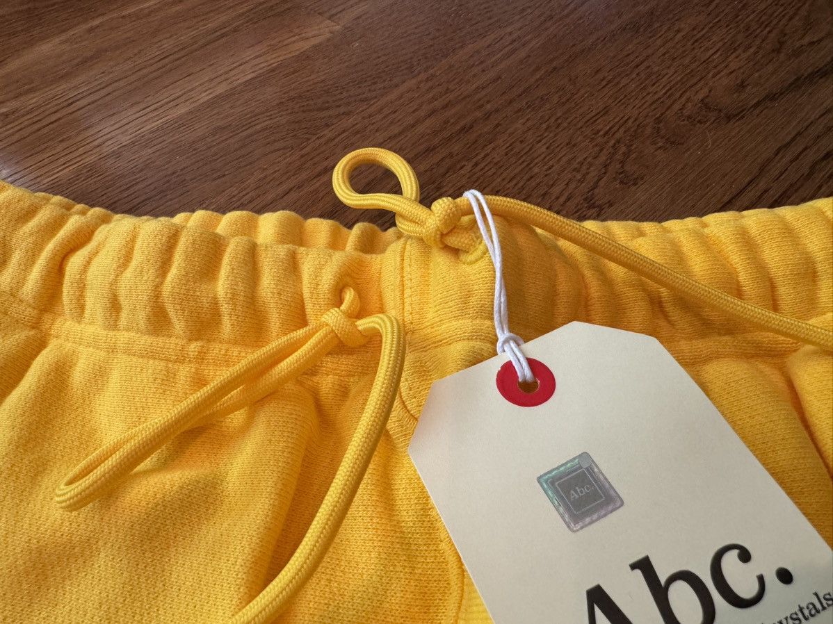 Advisory Board Crystals × Swarovski XL 34, 35 ABC Swavorski Pants Yellow 123 Joggers Sweatpants Size US 34 / EU 50 - 20 Thumbnail