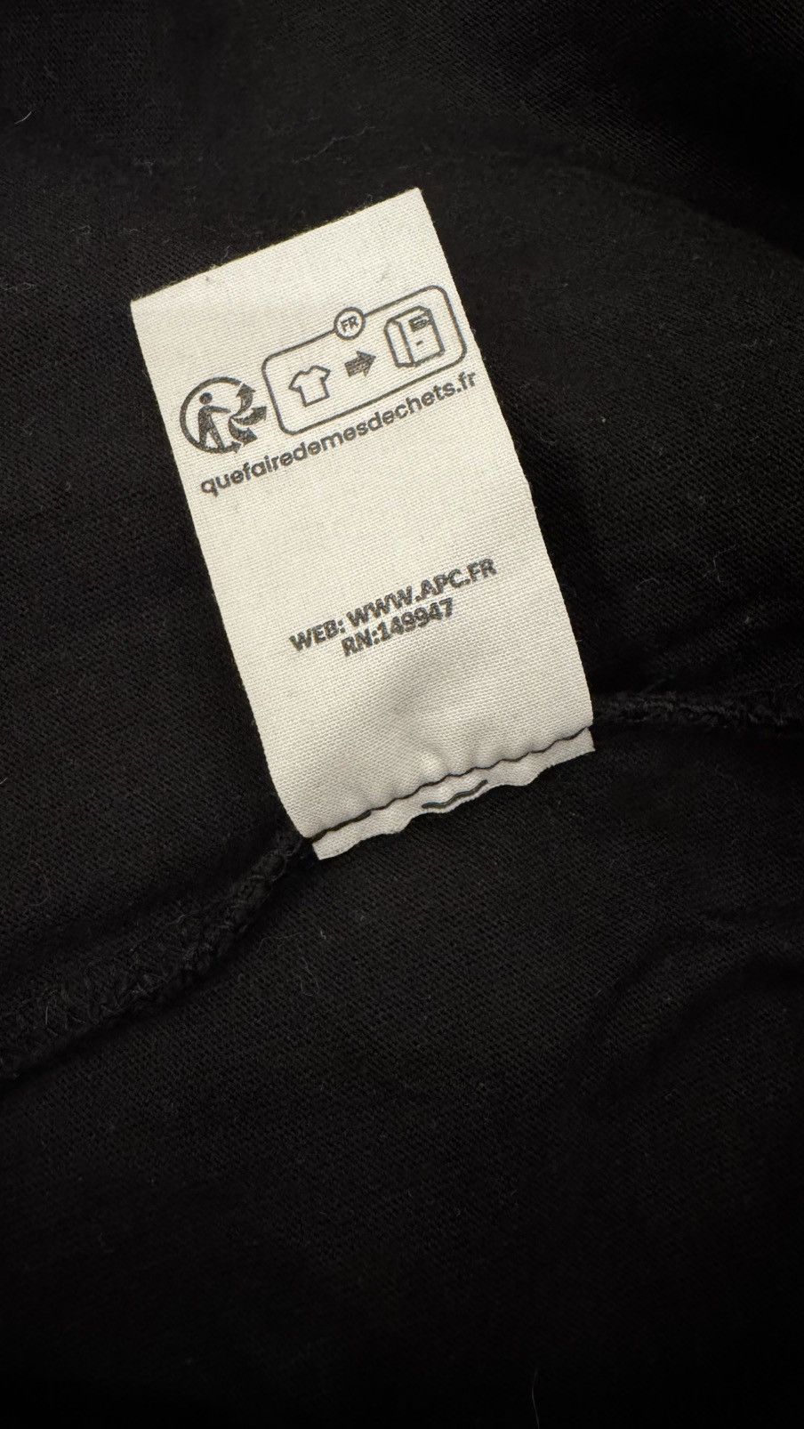 A.P.C. APC VPC Flocked Logo Tee Size US M / EU 48-50 / 2 - 6 Thumbnail