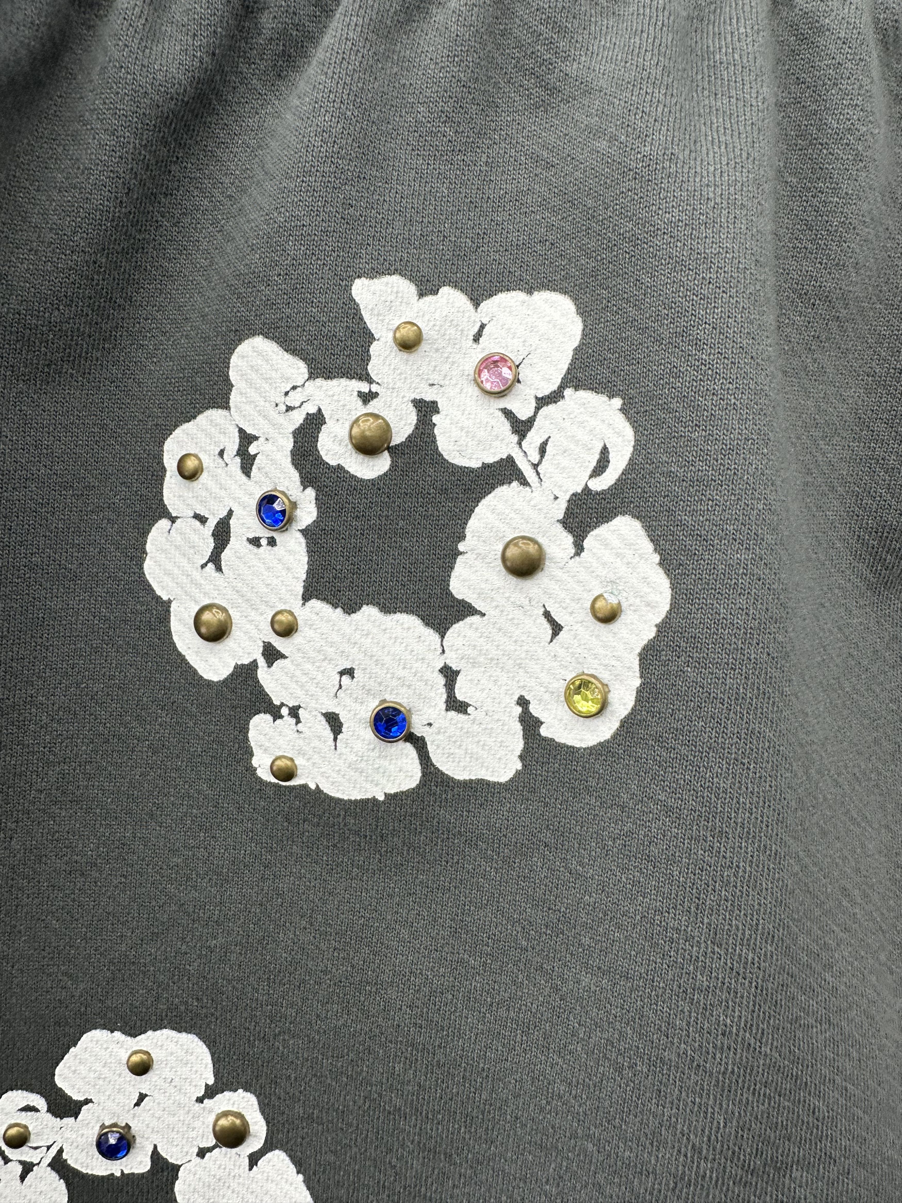 DENIM TEARS Rhinestone Cotton Wreath Sweatpants Size US 36 / EU 52 - 4 Thumbnail