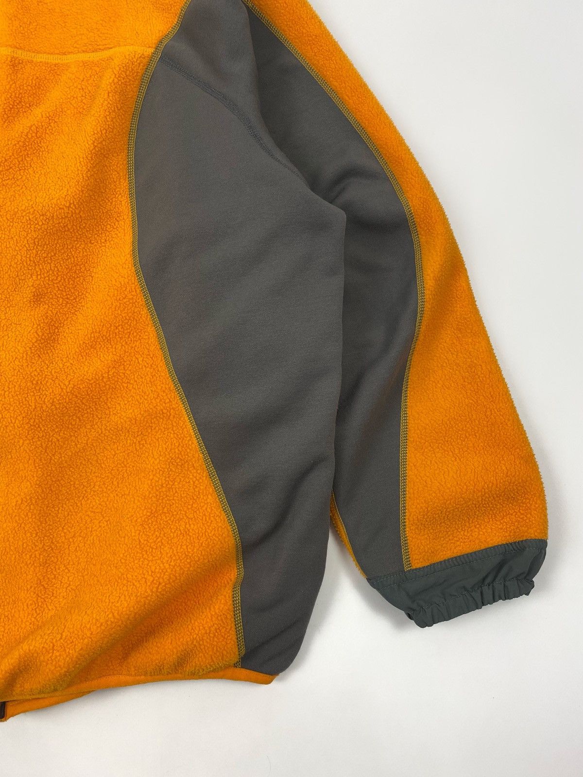 Patagonia 1990’s Vintage Patagonia Orange Full Zip Pile Fleece Jacket Size US XL / EU 56 / 4 - 14 Thumbnail