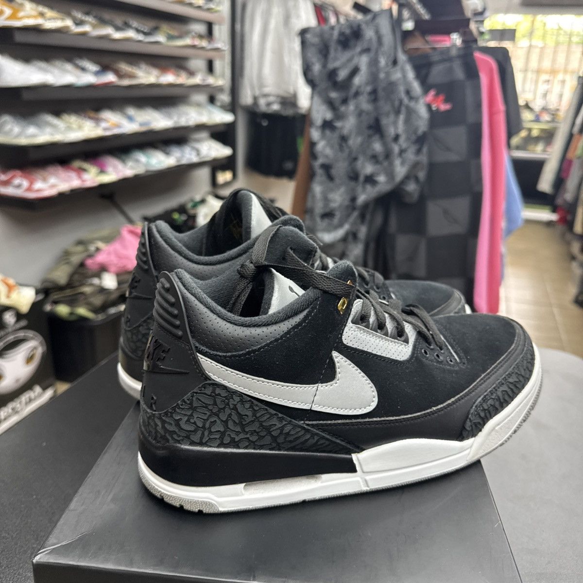 Jordan Retro Tinker Black Cement Gold CK4348 007