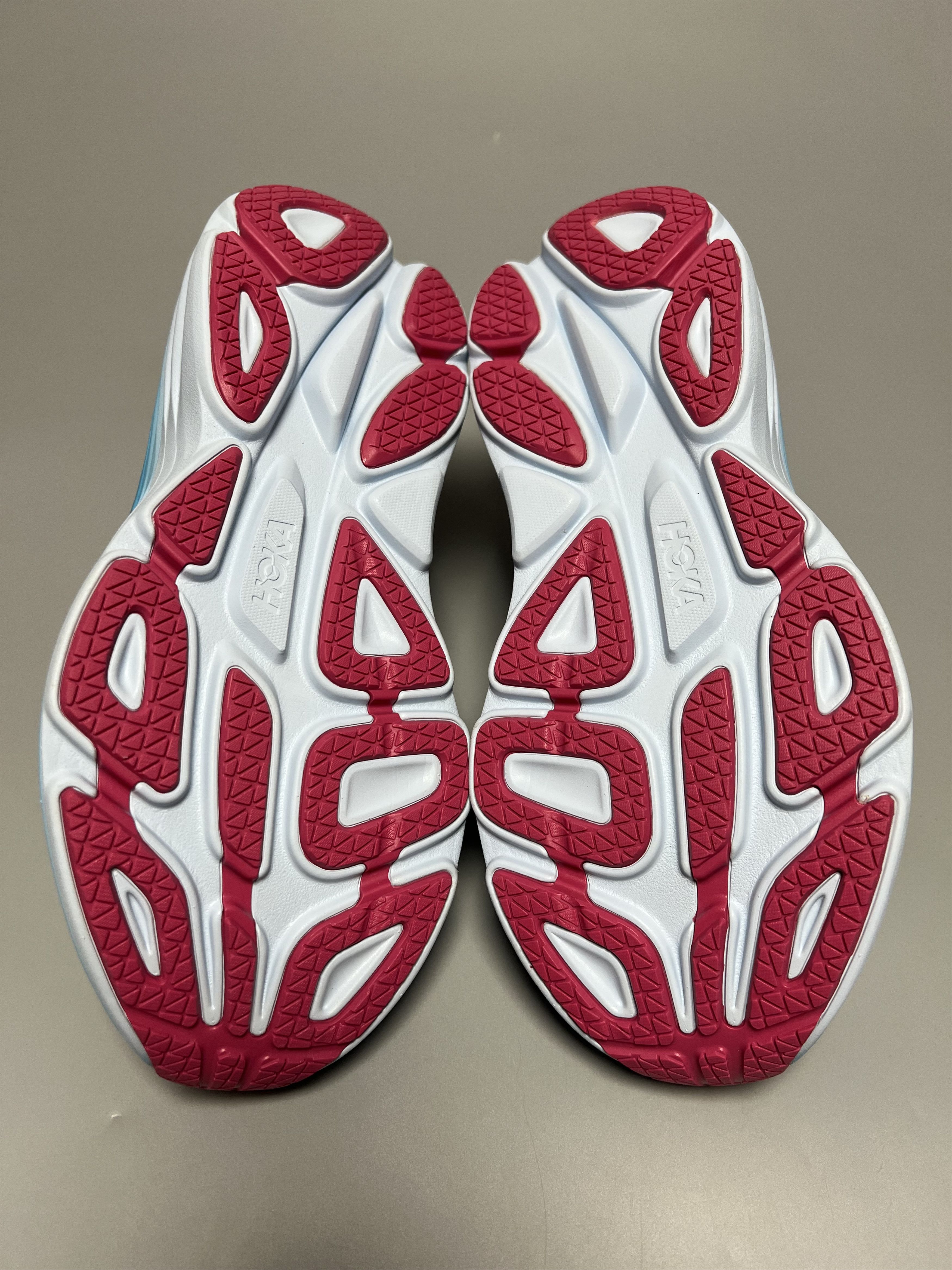 Hoka 9.5B Hoka One One Bondi 8 Running Shoes Walking Gym Size US 9.5 / IT 39.5 - 14 Thumbnail