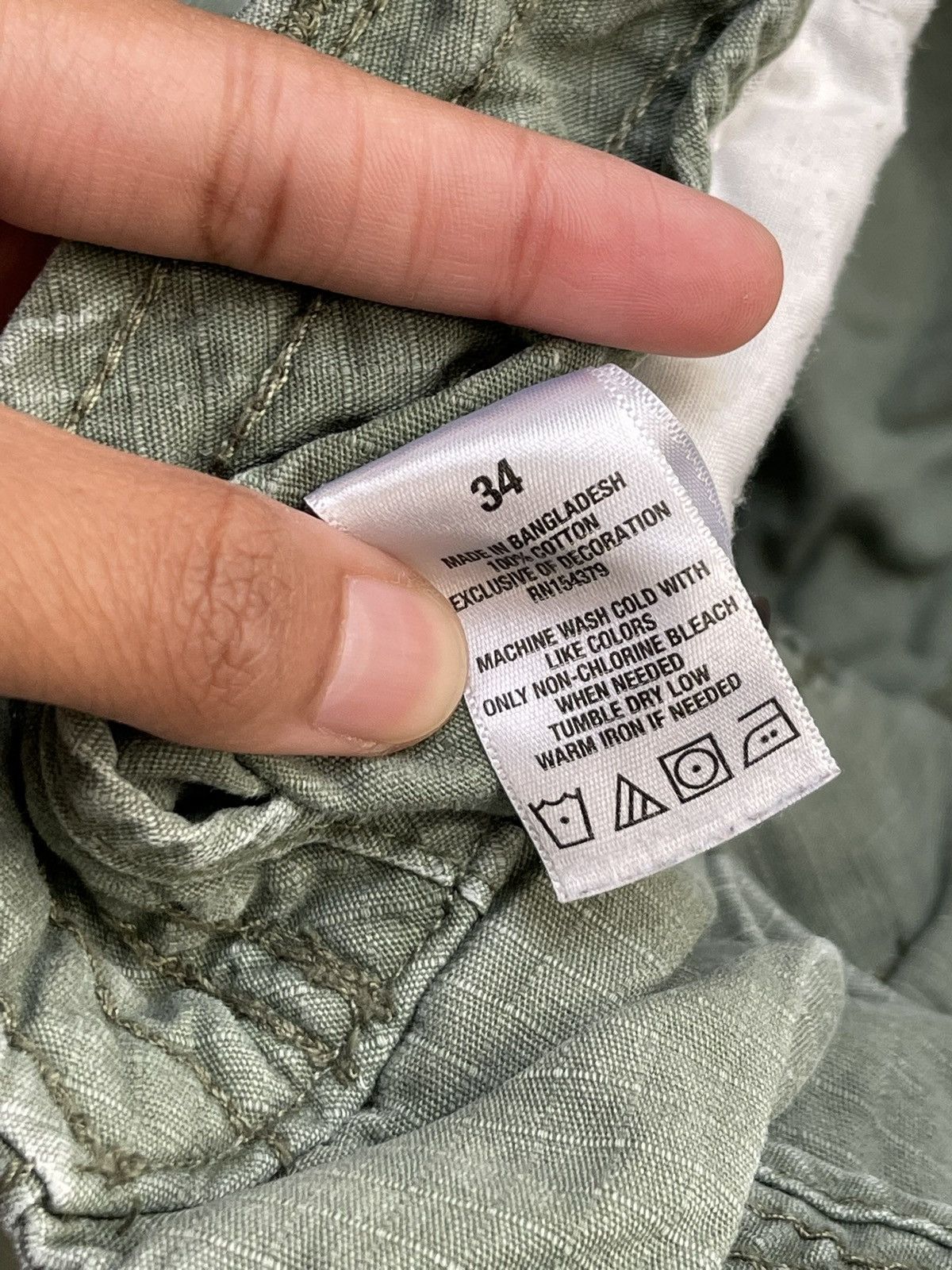 Aeropostale Thrashed/ Distressed Green Cargo Shorts Size US 36 / EU 52 - 3 Thumbnail