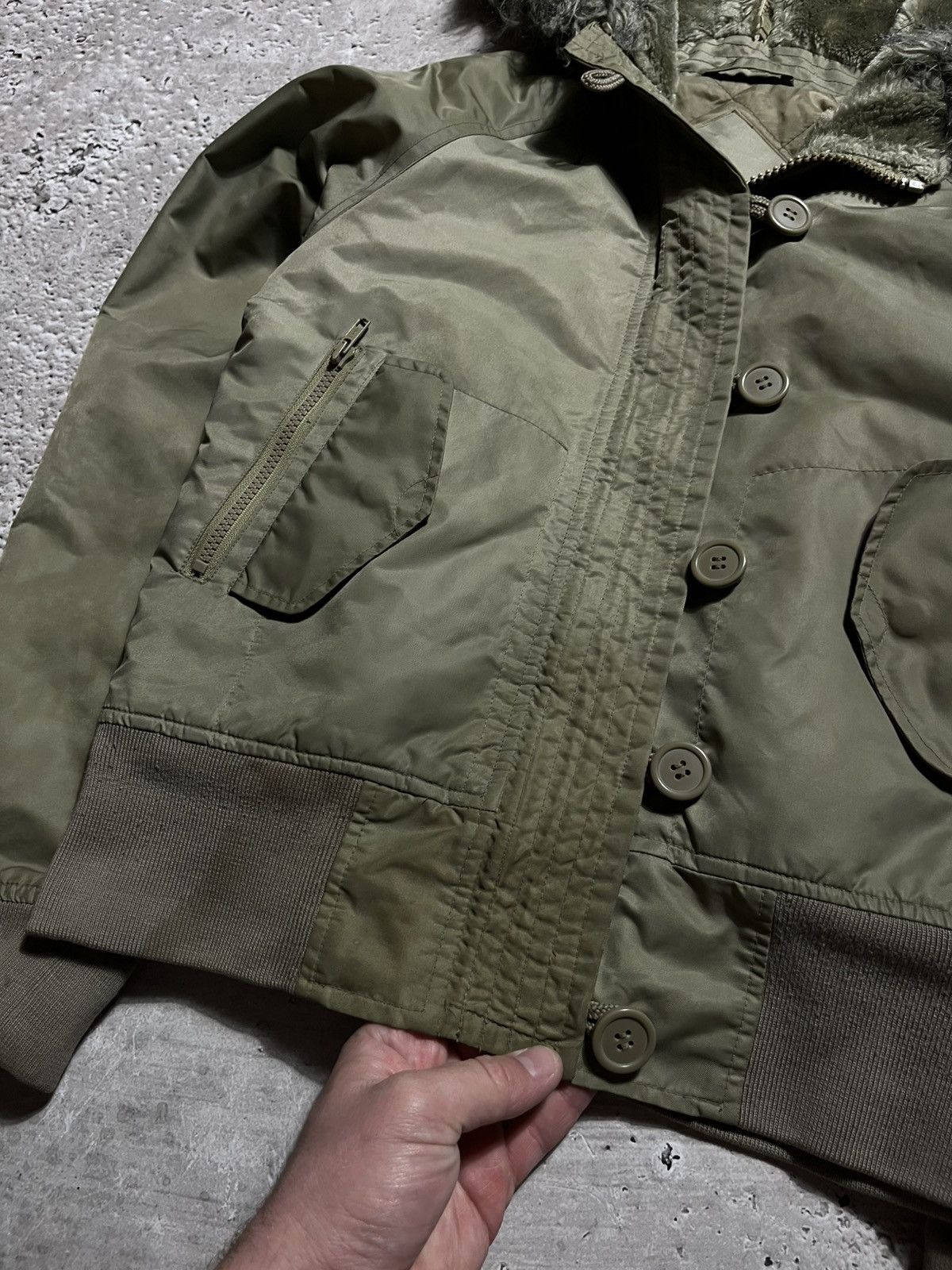 Japanese Brand × Vintage Olive bomber jacket with faux fur split zipup hood Y2K style Size M / US 6-8 / IT 42-44 - 4 Thumbnail