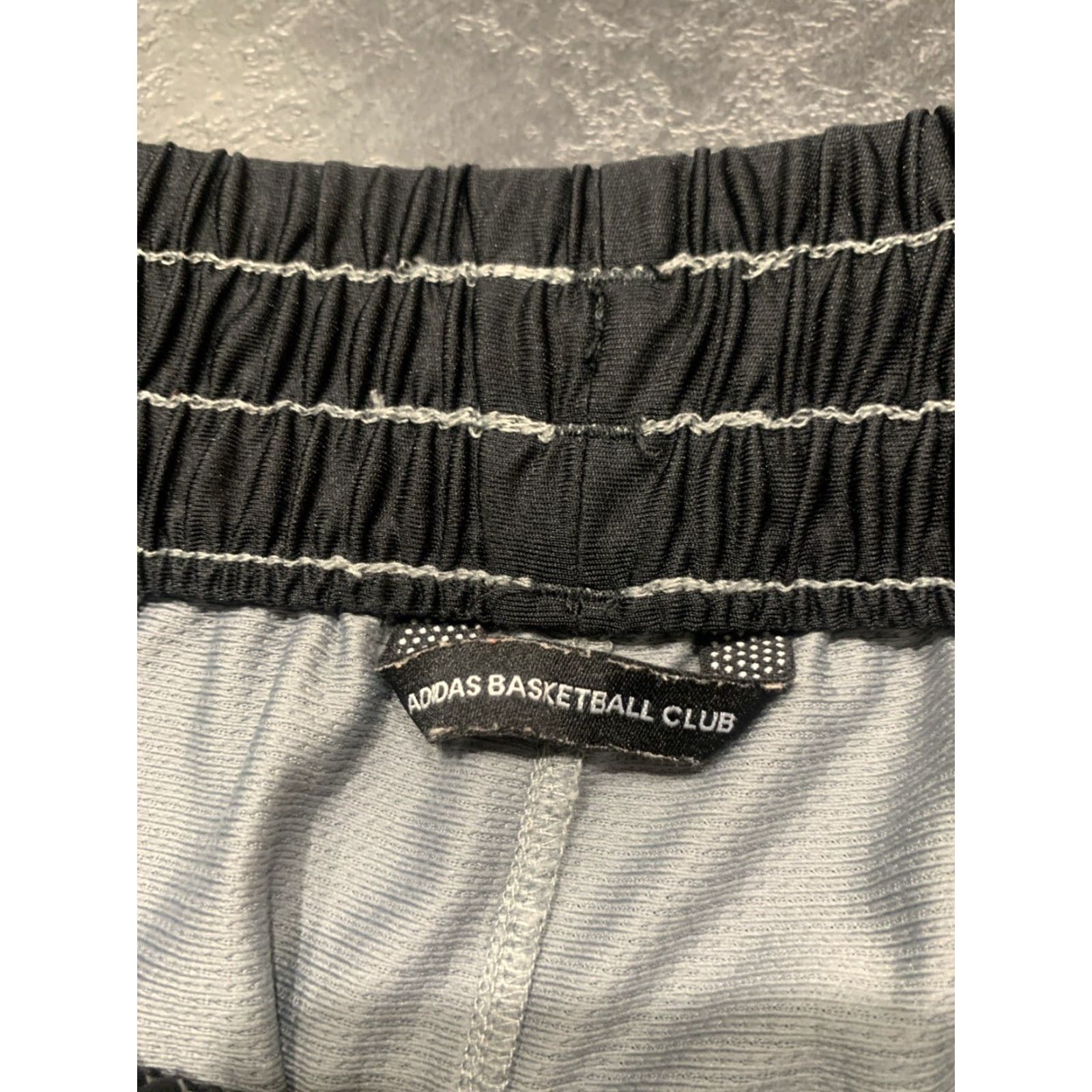 Adidas Adidas Basketball Shorts Men Medium Gray Climalite Pockets Athletic Activewear Size US 31 - 7 Thumbnail