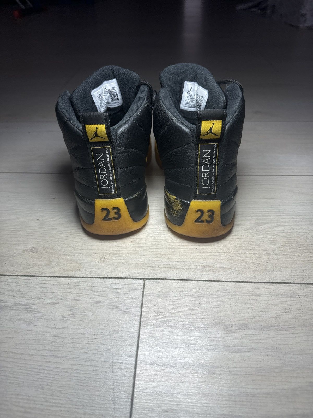 Nike Nike Air Jordan 12 Retro Gold(Yellow). Size US 8 / EU 41 - 4 Thumbnail