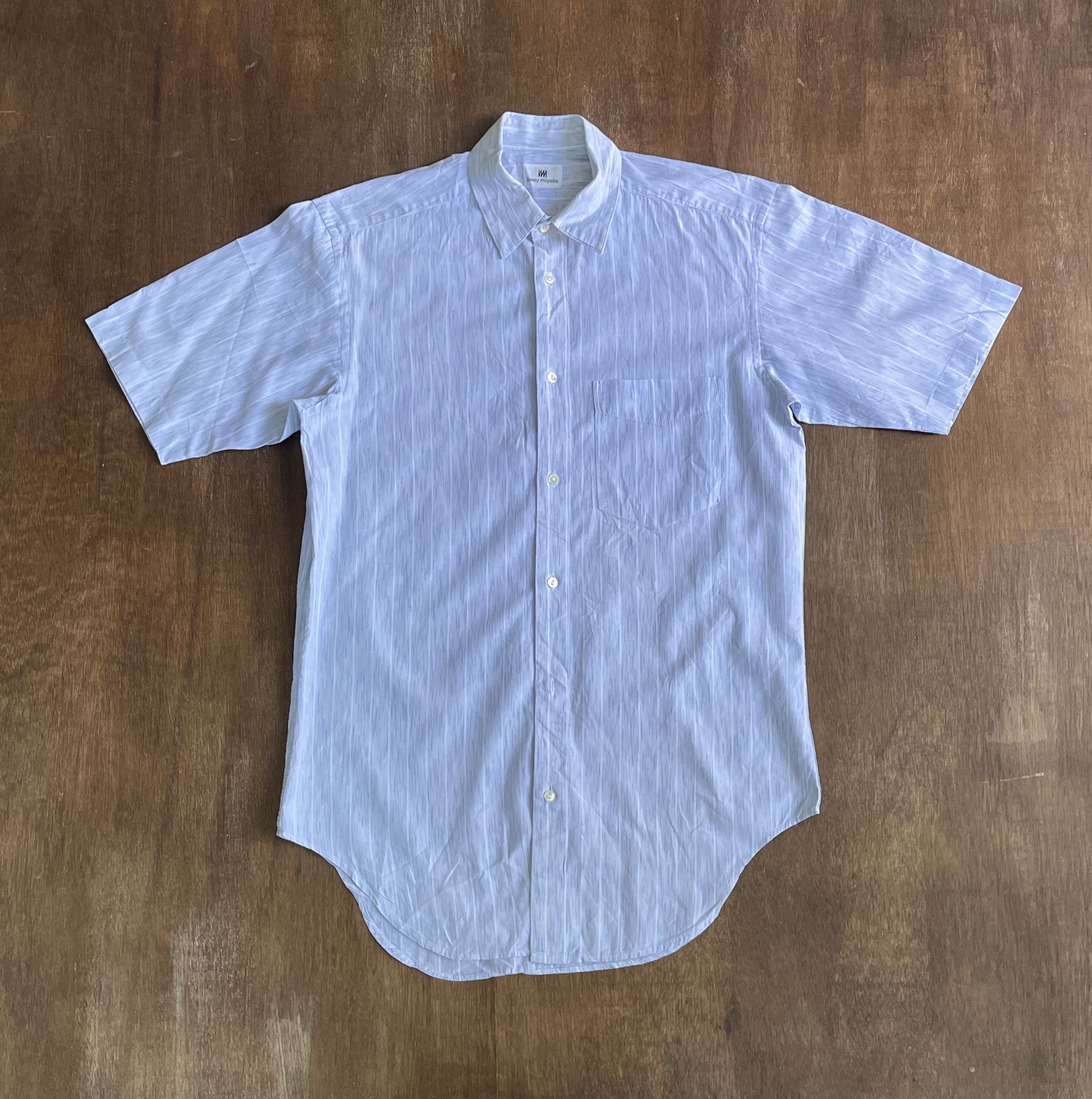 Issey Miyake ISSEY MIYAKE Miyake wavy stripped shirt Size US XXS / EU 40 - 1 Thumbnail