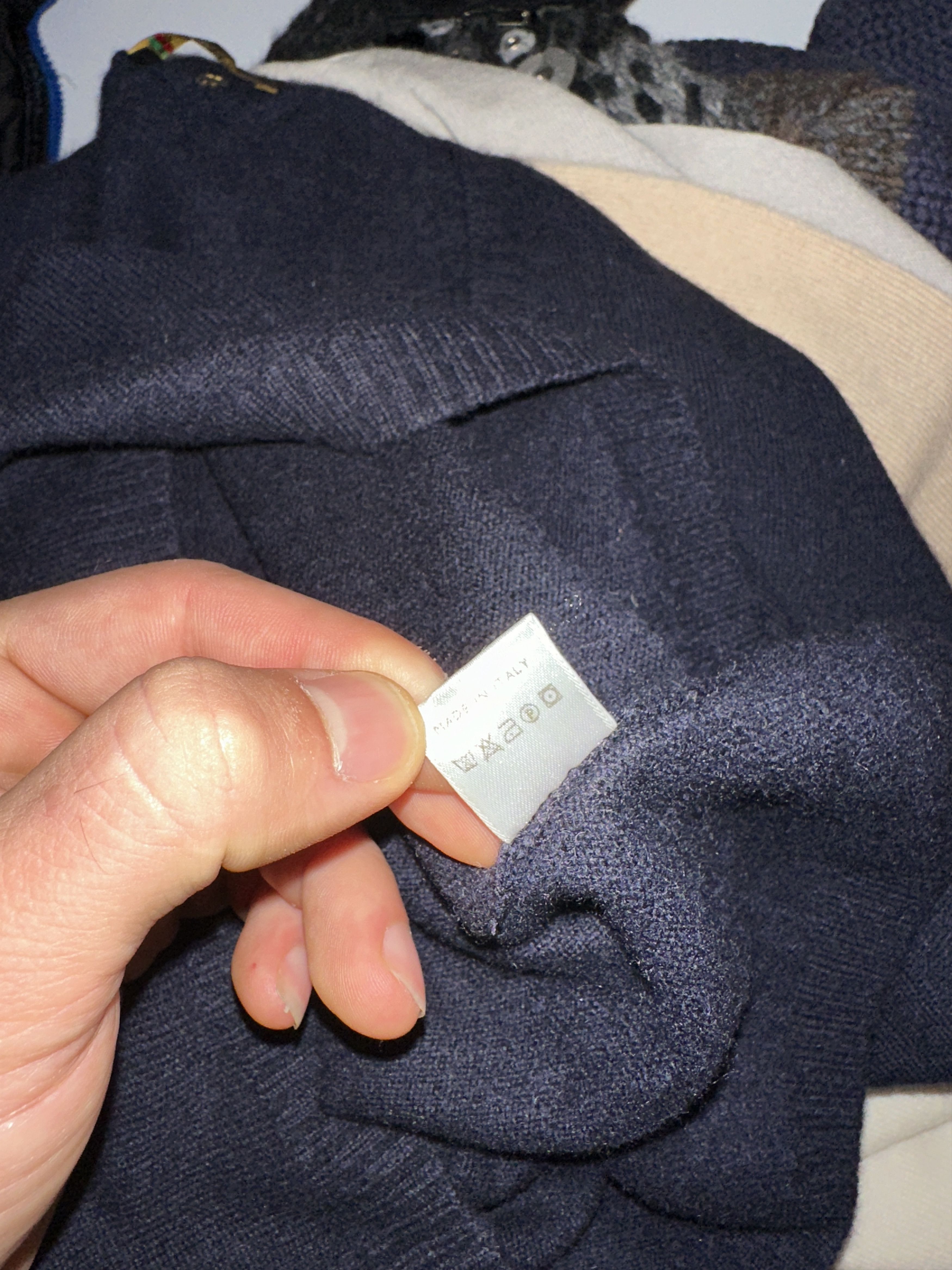 Loro Piana Loro Piana Cashmere V Neck Sweater Elbow Patches Size 46 M Size L / US 10 / IT 46 - 13 Thumbnail