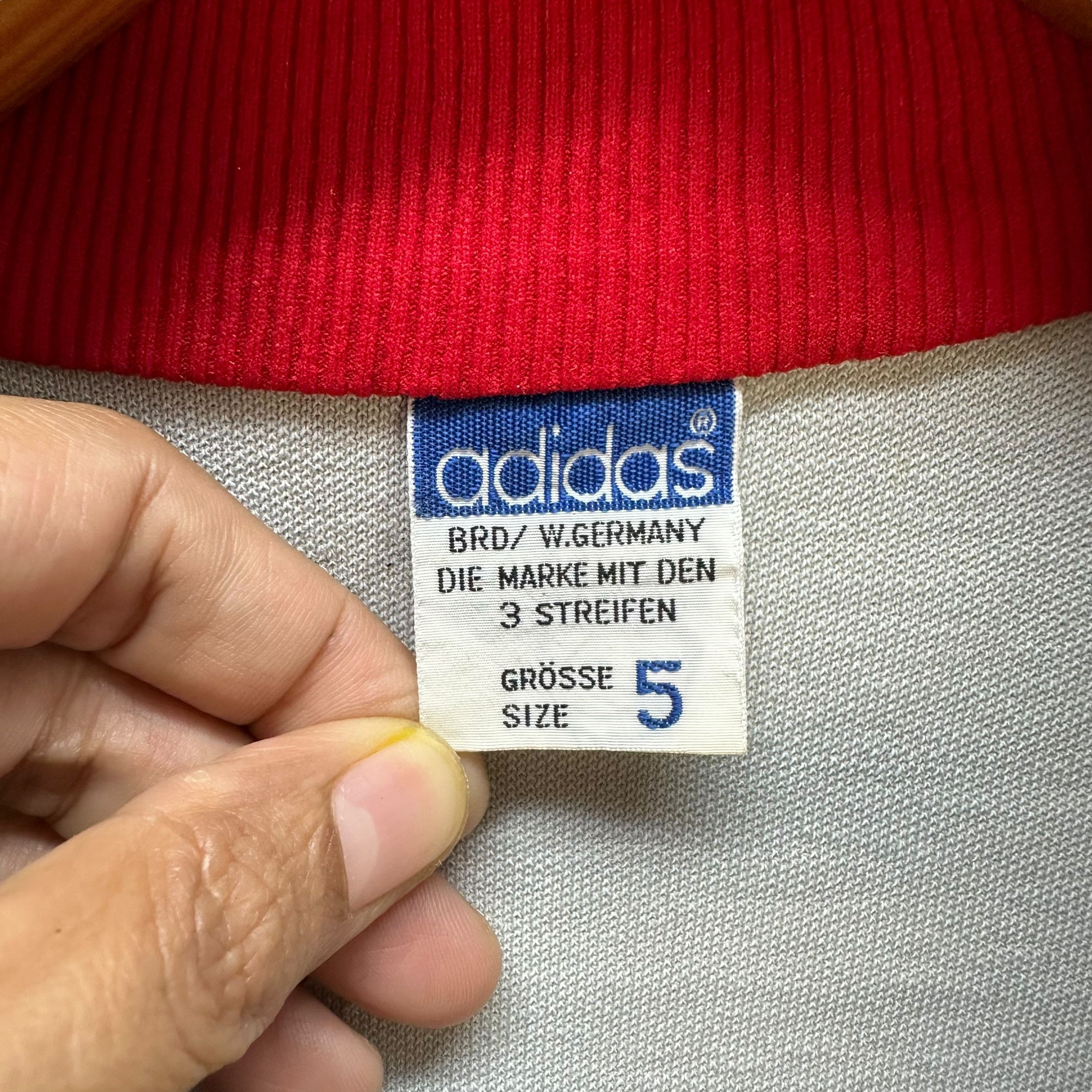 Adidas Vintage ADIDAS West G Sweater HONDA Back Big Logo #A50-1170 Size US L / EU 52-54 / 3 - 15 Thumbnail