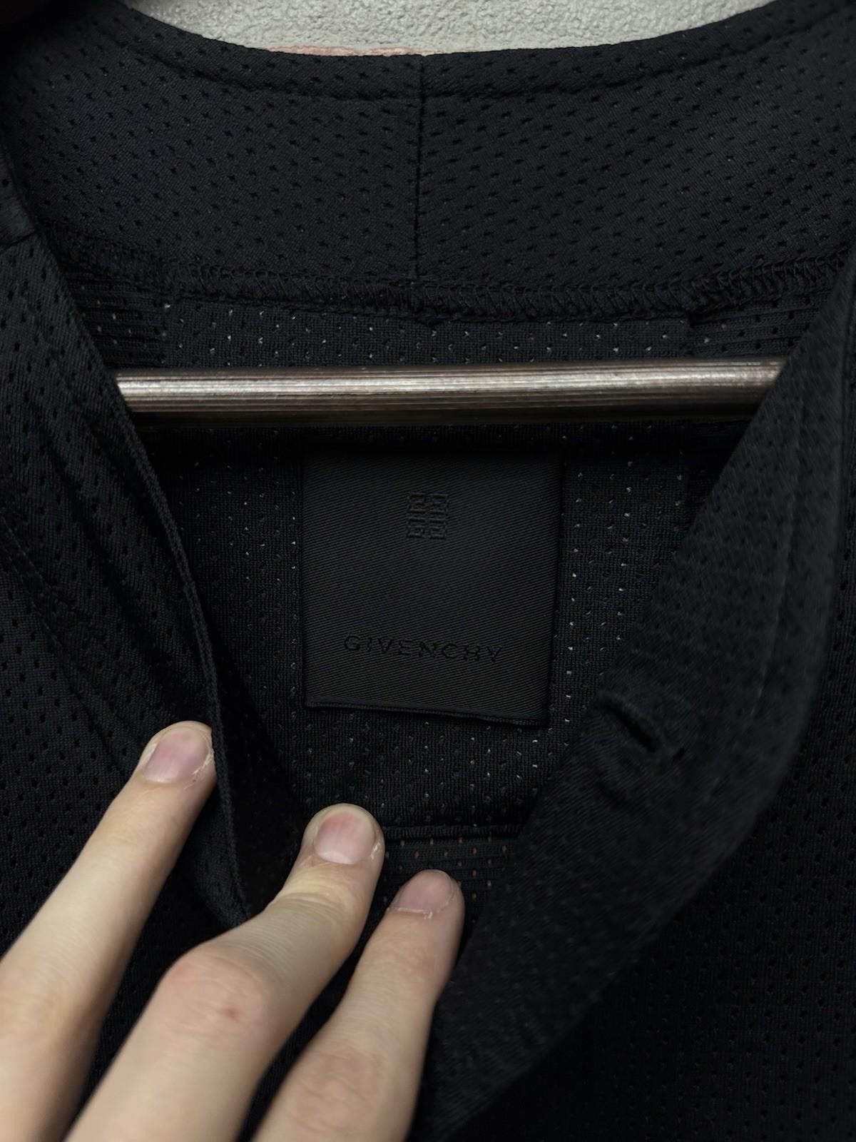 Givenchy GIVENCHY Mesh Jersey Black Uniform Size Small Authentic Size US 30 / EU 46 - 10 Thumbnail