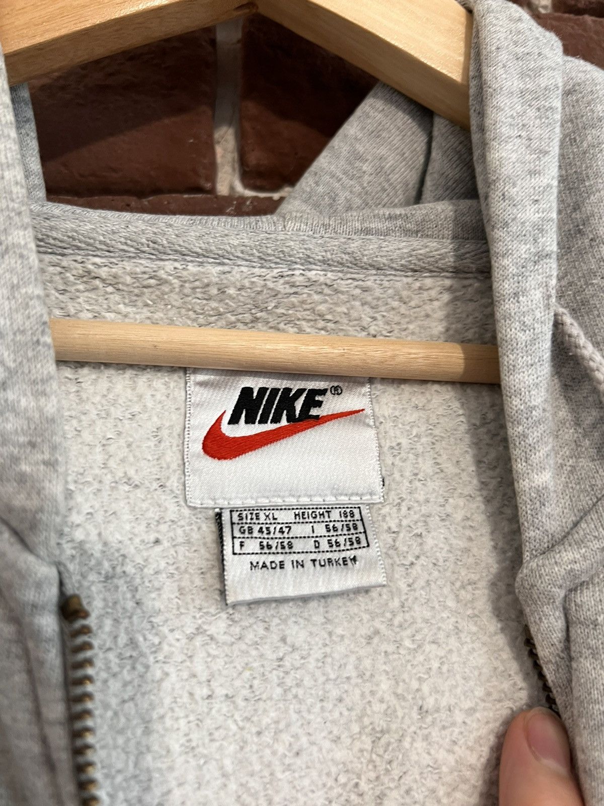 Nike Vintage 90s Nike Small Swoosh Logo White Tag Zip Hoodie XL Size US XL / EU 56 / 4 - 9 Thumbnail