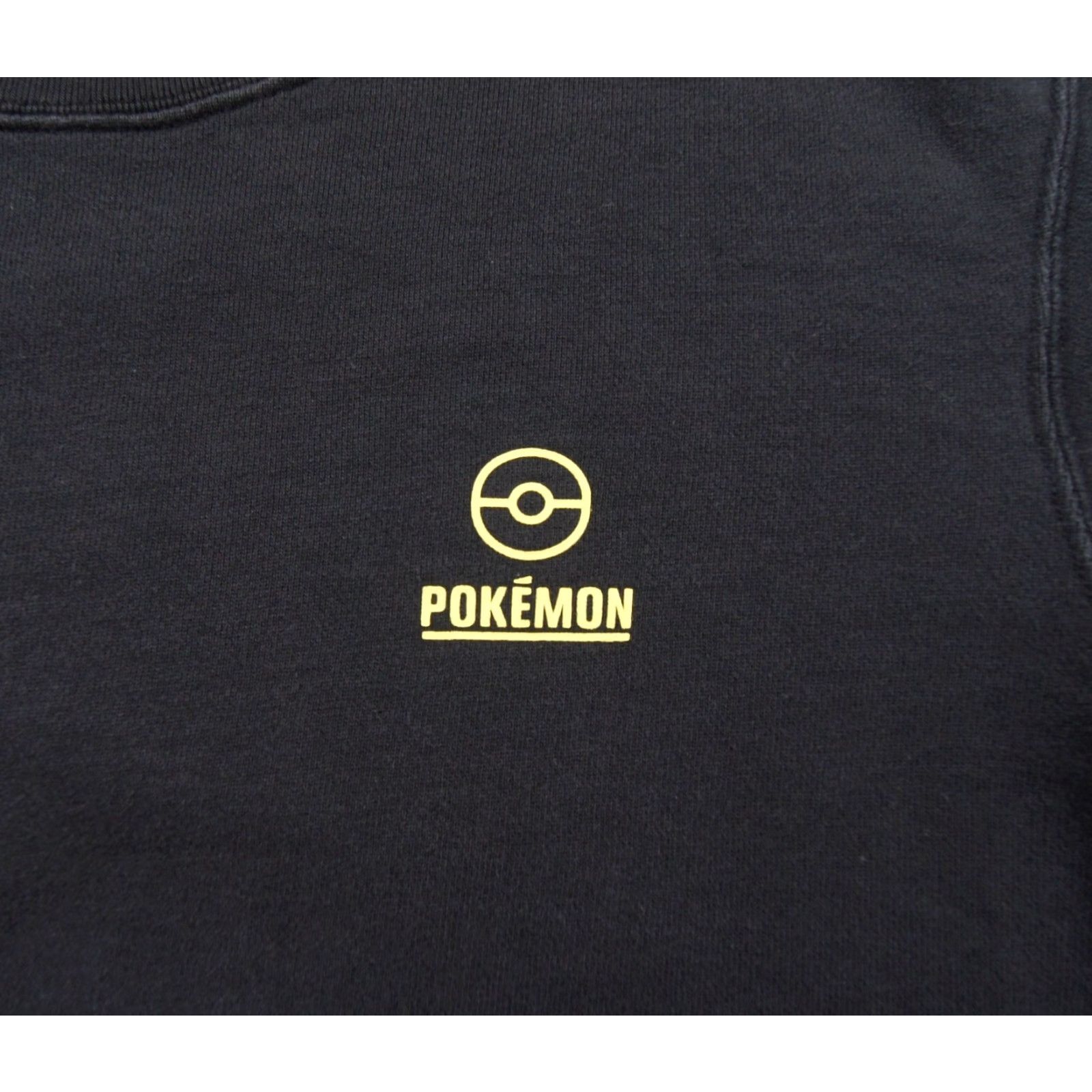 Uniqlo Pokemon Sweatshirt Mens Medium Black Crewneck Uniqlo Meguru Yamaguchi Pikachu Size US M / EU 48-50 / 2 - 4 Thumbnail