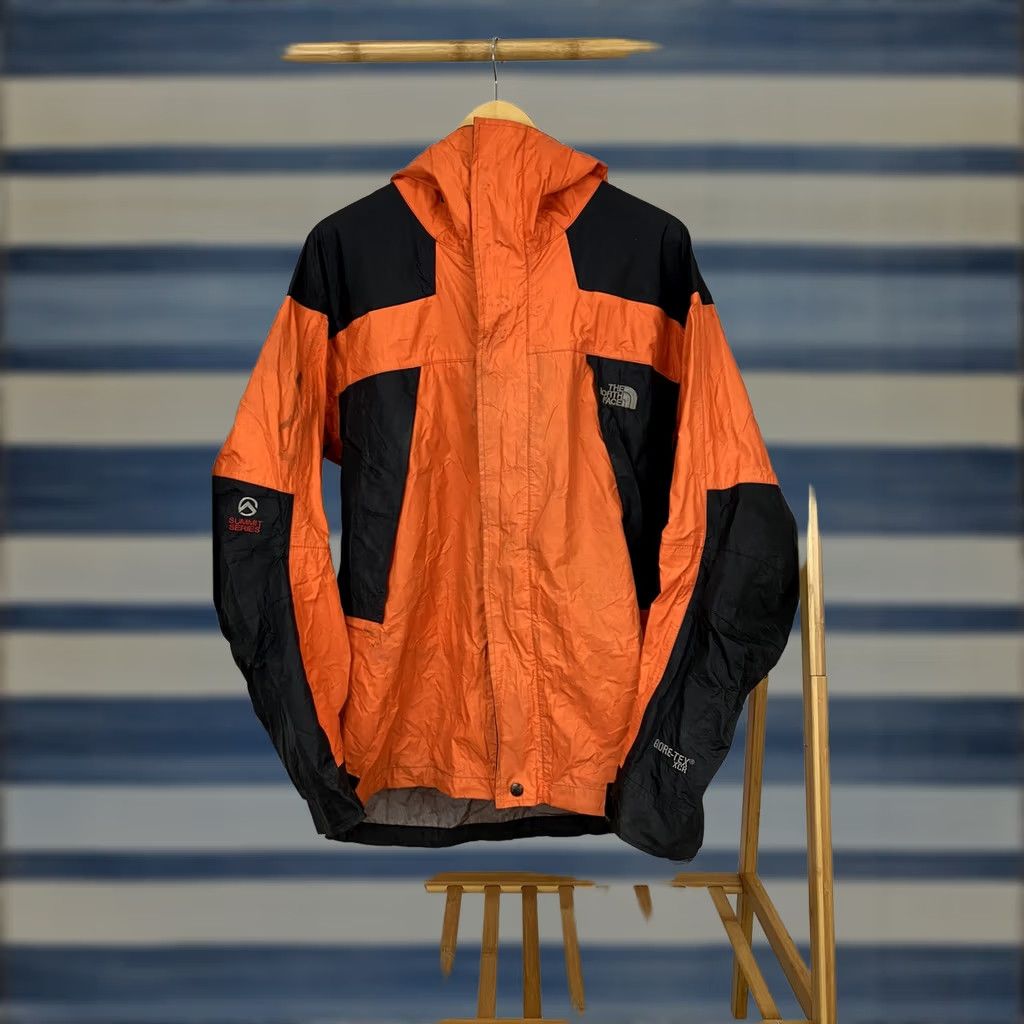 The North Face × Vintage Vintage The North Face Vertical Gore-Tex