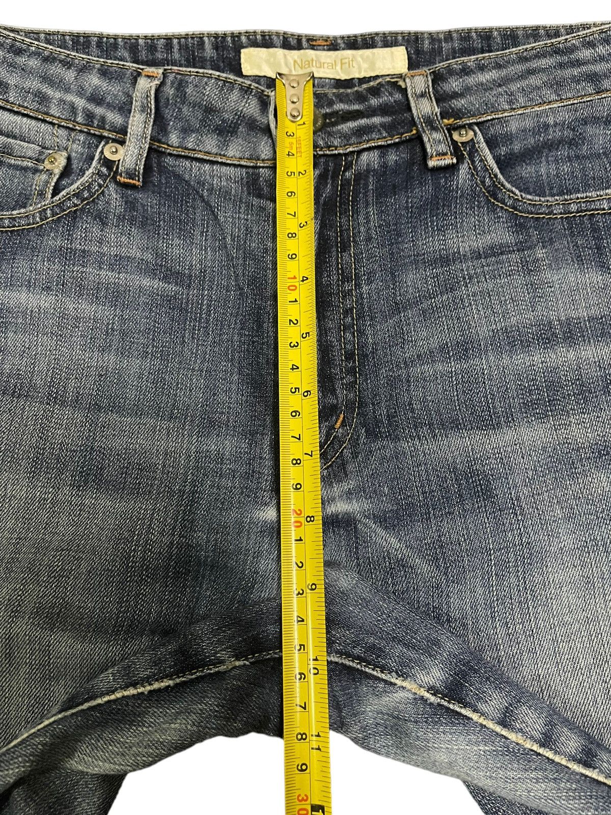 Uniqlo Vintage Japanese Uniqlo Blue Wash Baggy Style Flare Jeans Size US 30 / EU 46 - 12 Thumbnail
