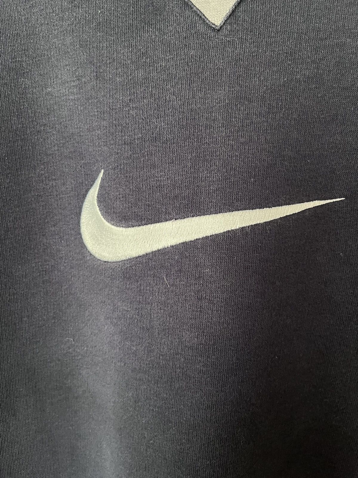 Nike Vintage NIKE Center Big Swoosh Embroidered Blue Sweatshirt Size US S / EU 44-46 / 1 - 3 Thumbnail