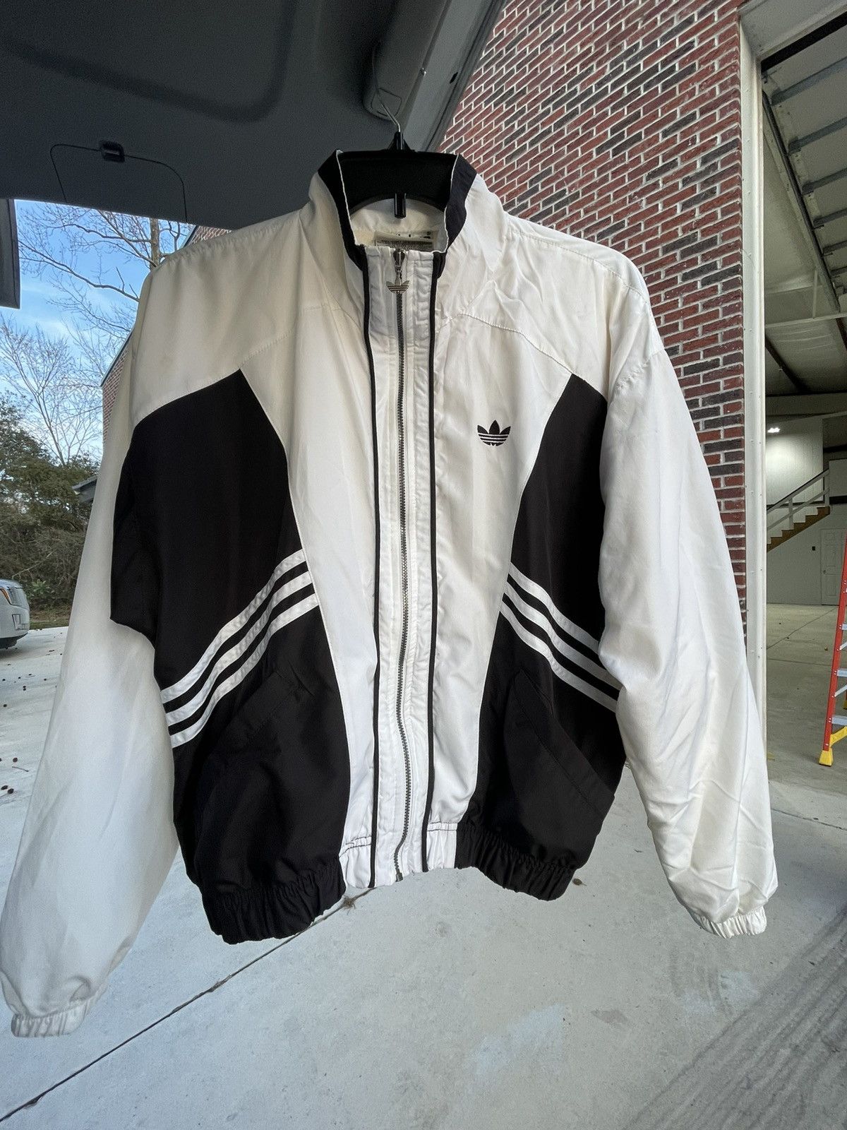 Adidas Vintage 90’s Adidas Windbreaker Jacket White Black Small Size US S / EU 44-46 / 1 - 2 Thumbnail