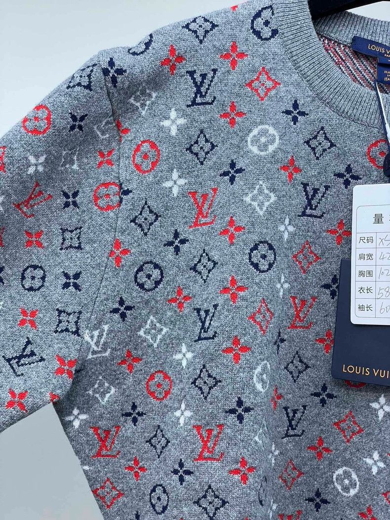 Louis Vuitton Louis Vuitton 24 Classic Crew Neck Old Flower Sweater 2504- Size XS / US 0-2 / IT 36-38 - 4 Thumbnail