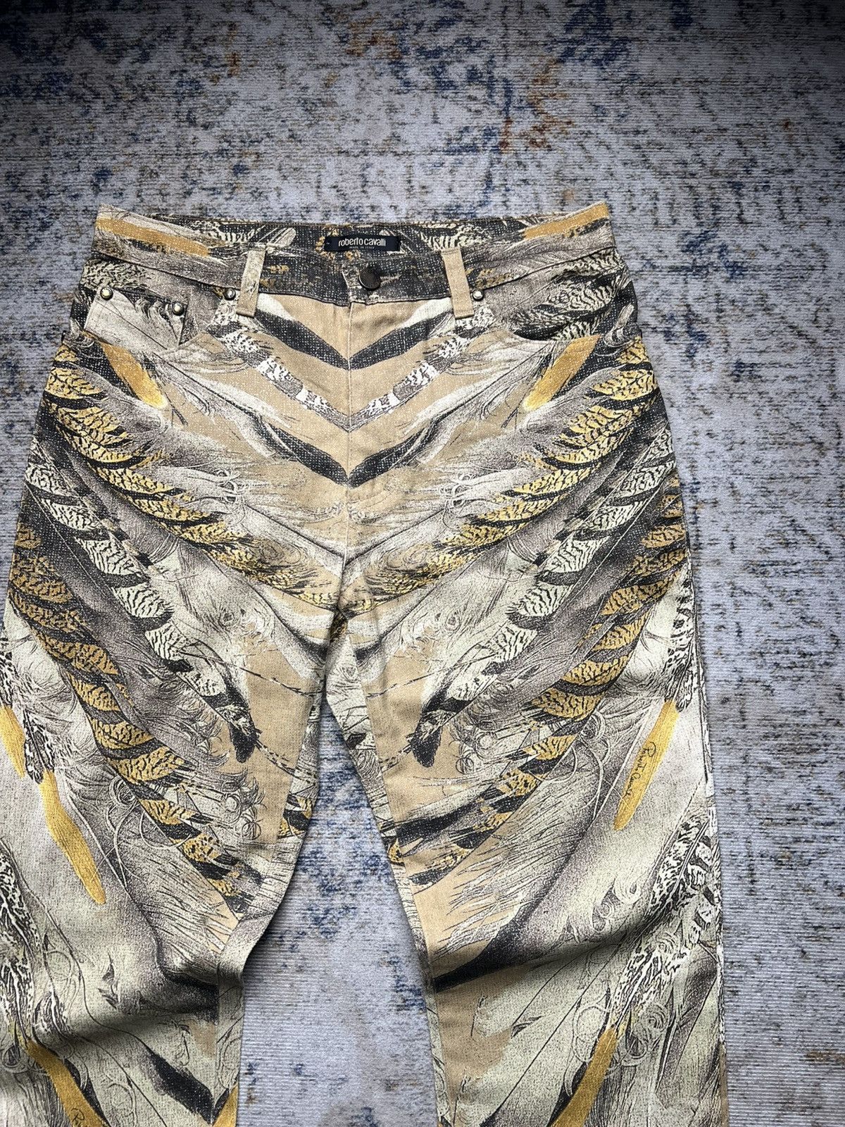 Roberto Cavalli 2000s Roberto Cavalli Feather Print Glitter Pants Size US 30 / EU 46 - 4 Thumbnail