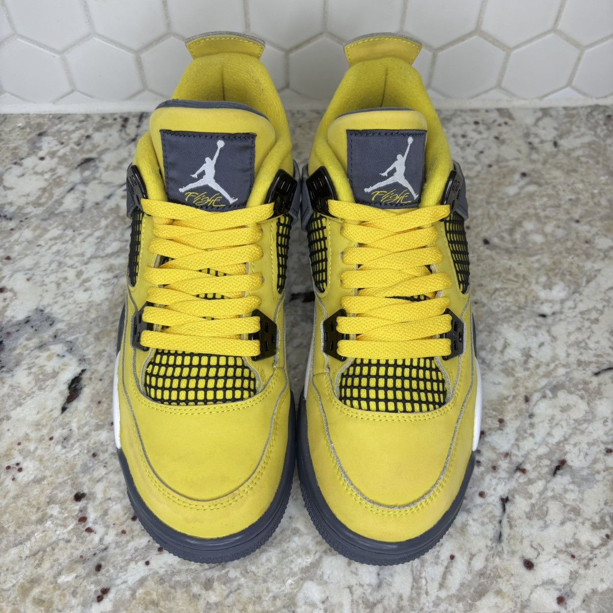 Jordan Brand Size 5.5-Jordan 4 Lightning (2021) CLEAN NO BOX SHIP ASAP Size US 5.5 / EU 38 - 4 Thumbnail